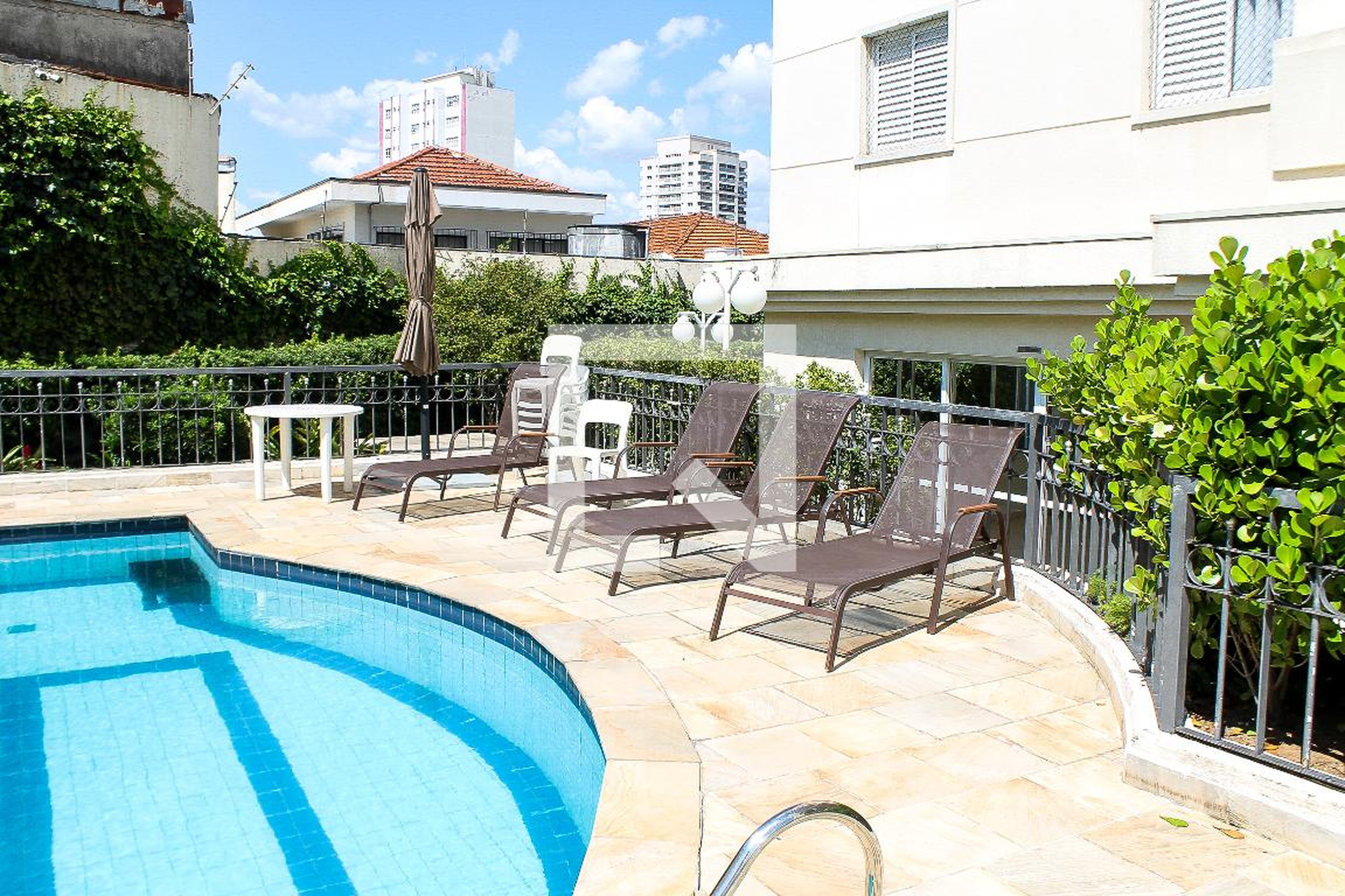 Piscina - Espaço dos Manacas