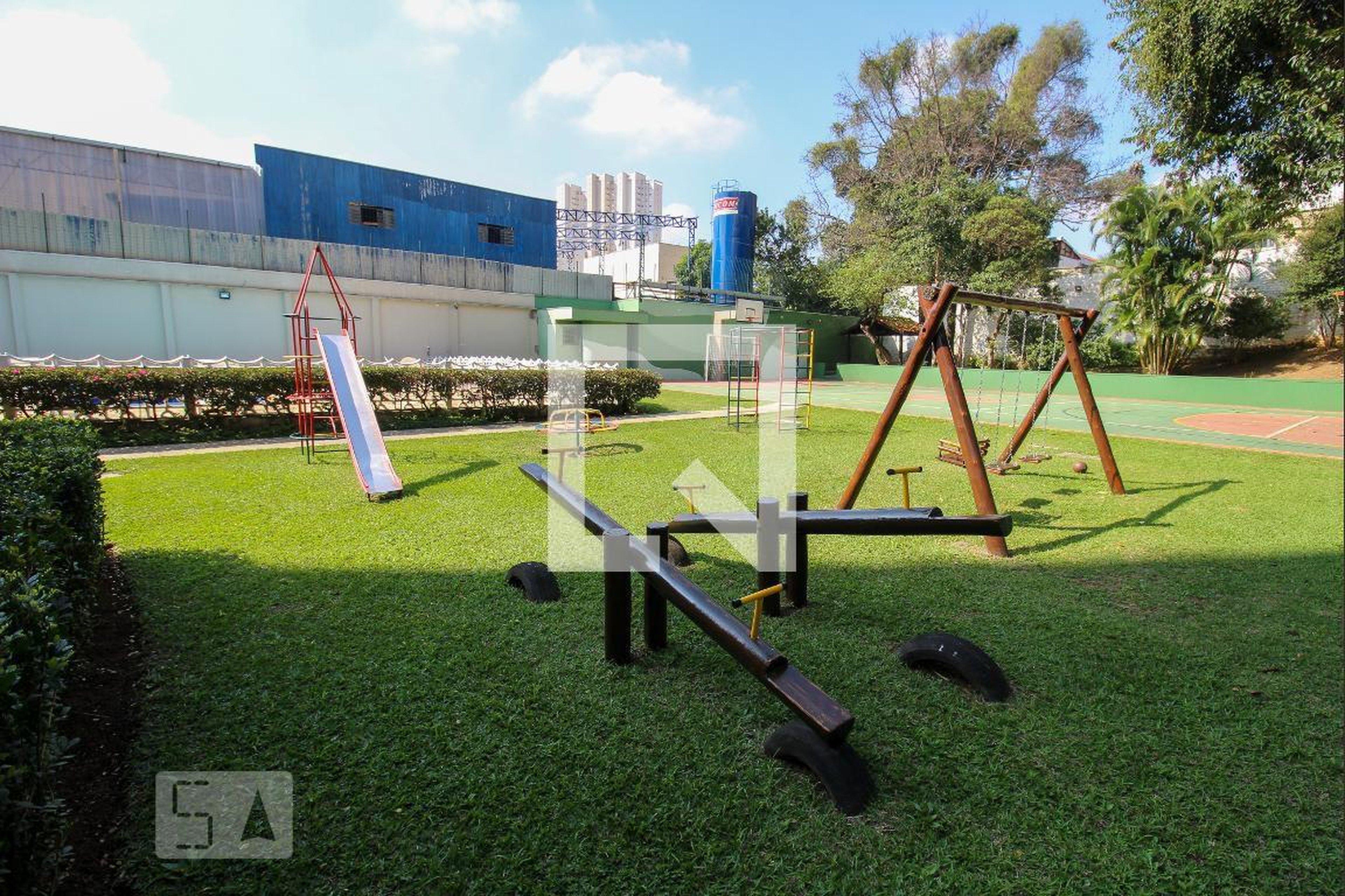 Playground - Edifício Athenas