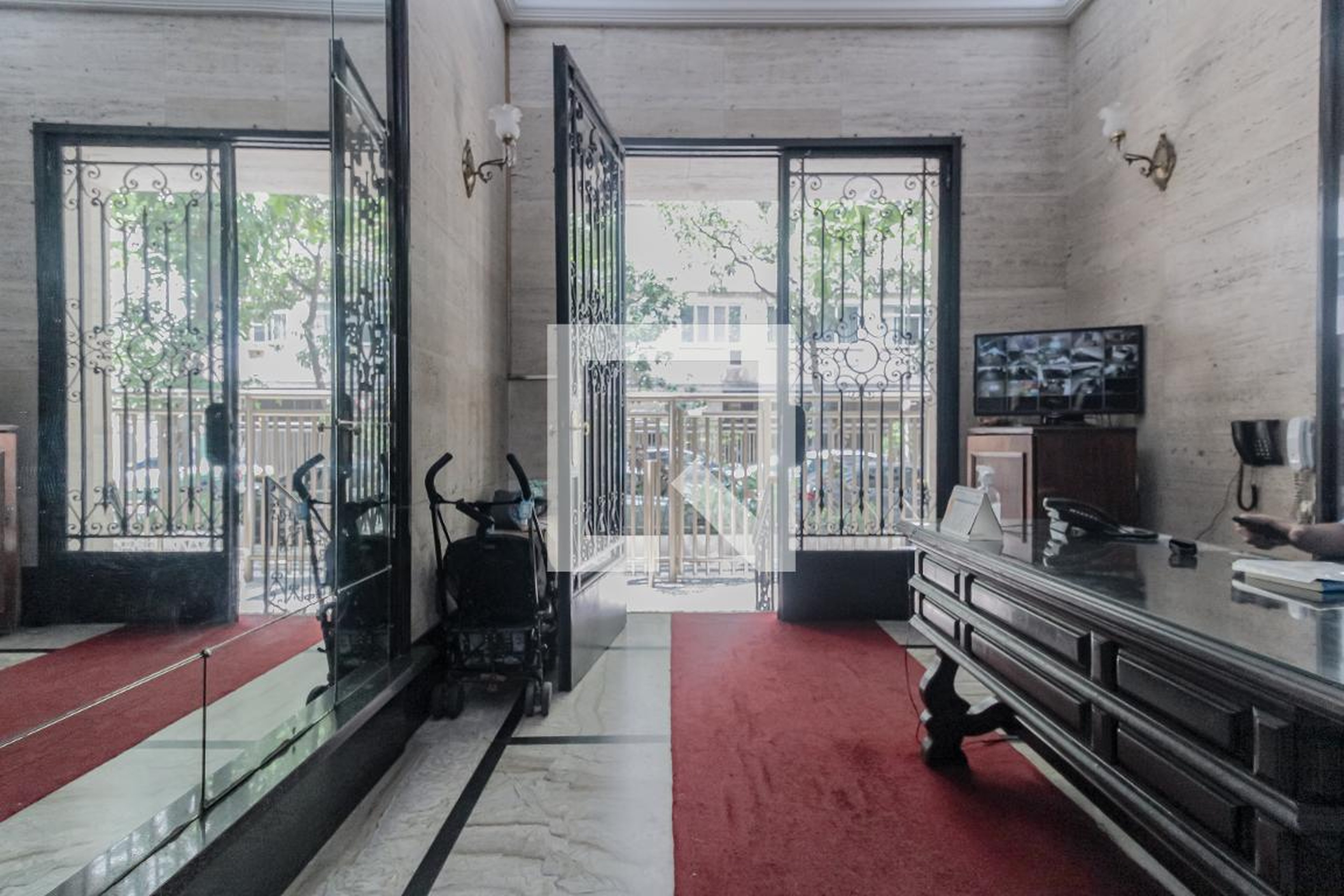 Hall de entrada - Edificio Oswaldo Moura Brasil Do Amaral