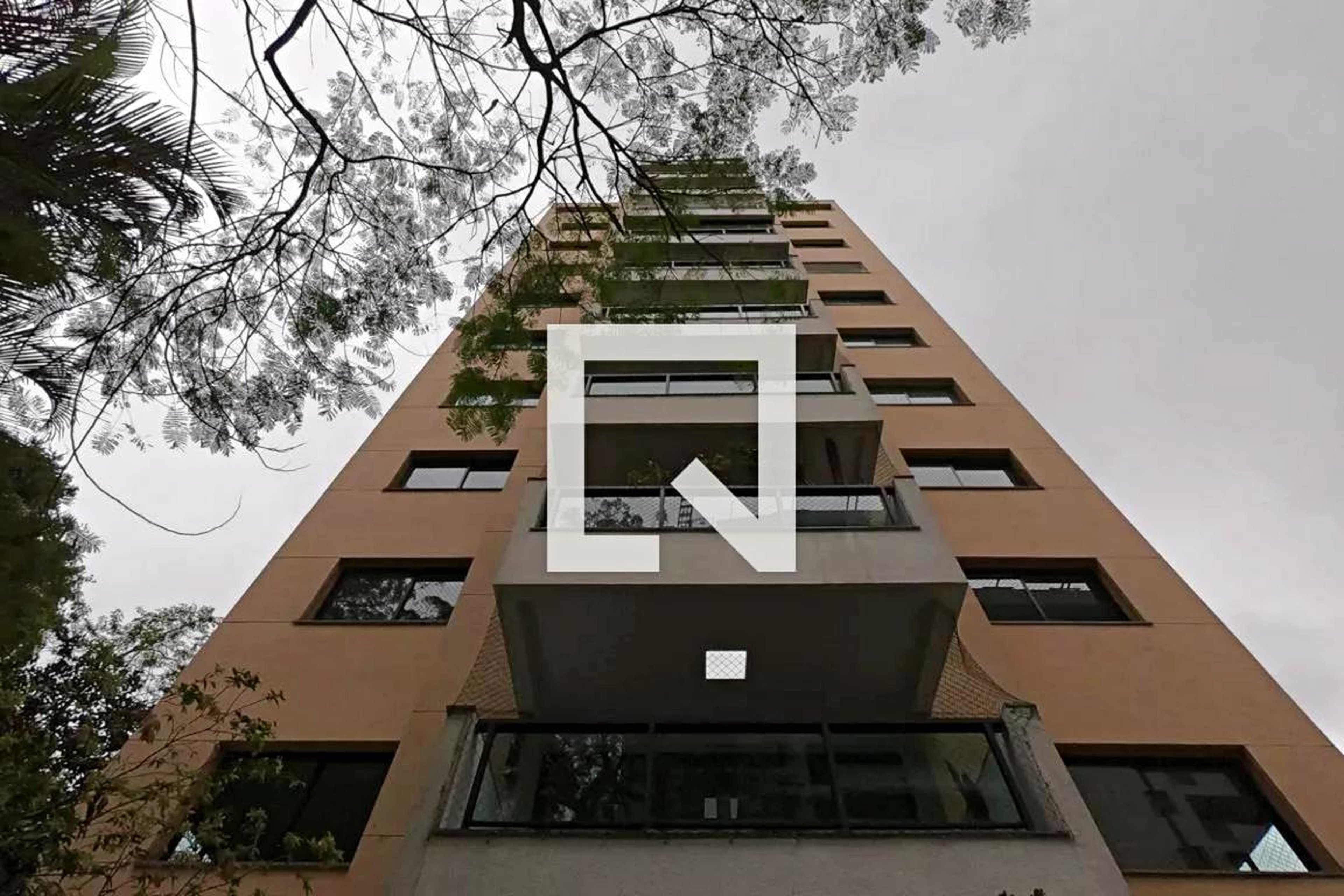 Fachada Condomínio Frederico Guarinon