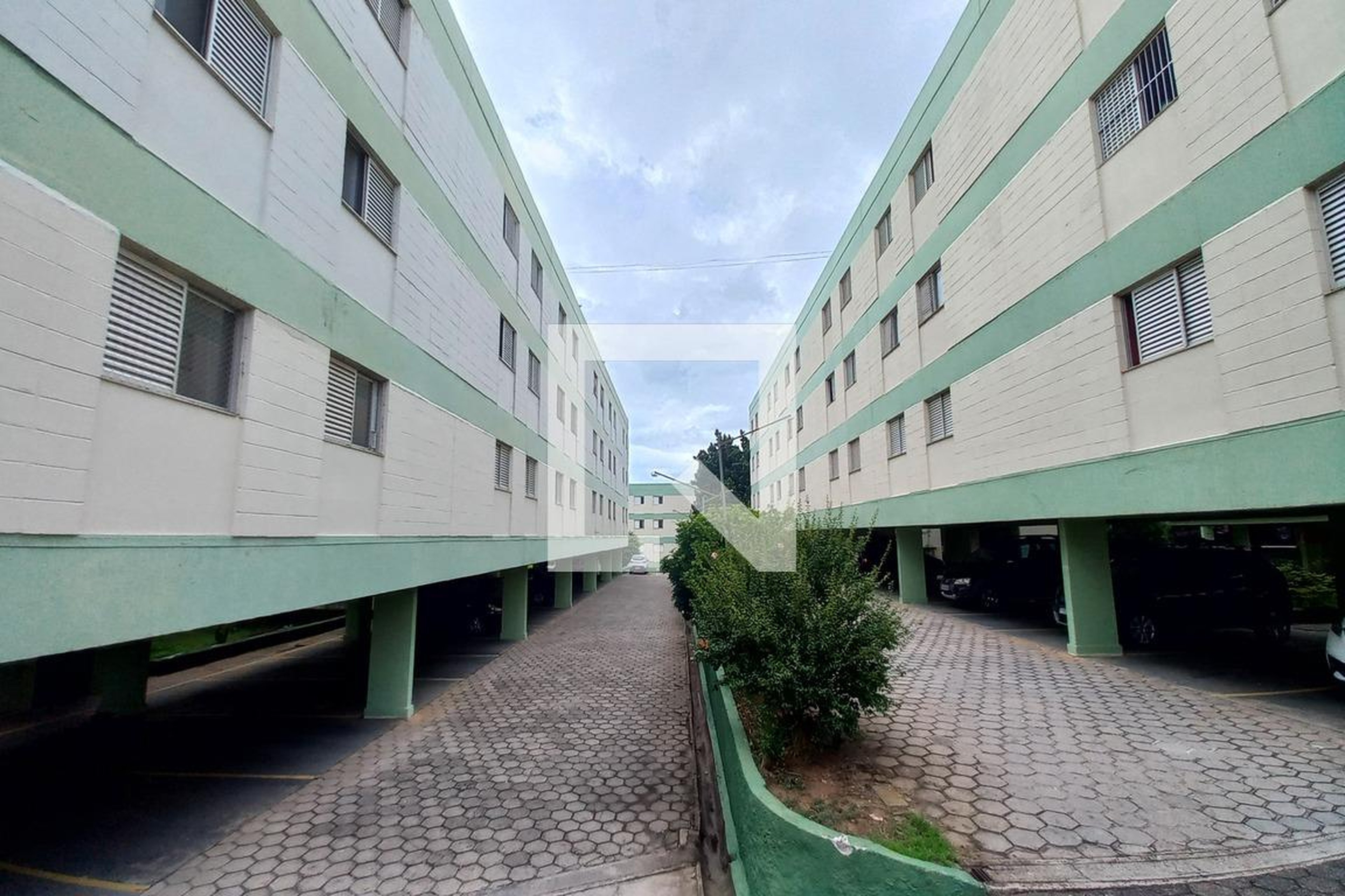 Fachada do Prédio Condomínio em Rua Antônio Rodrigues Moreira Neto, 637