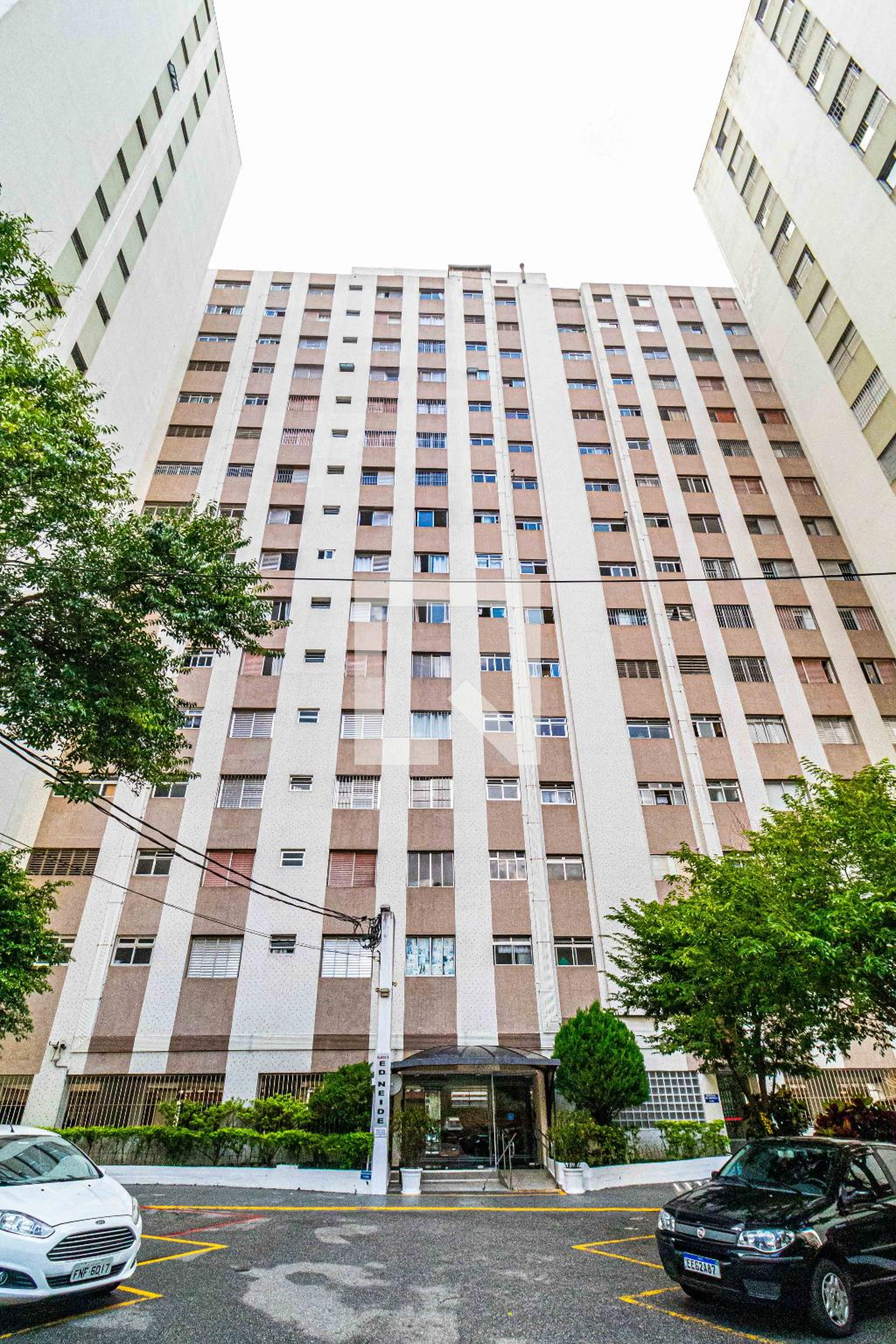 Fachada Condomínio GRABETANEA