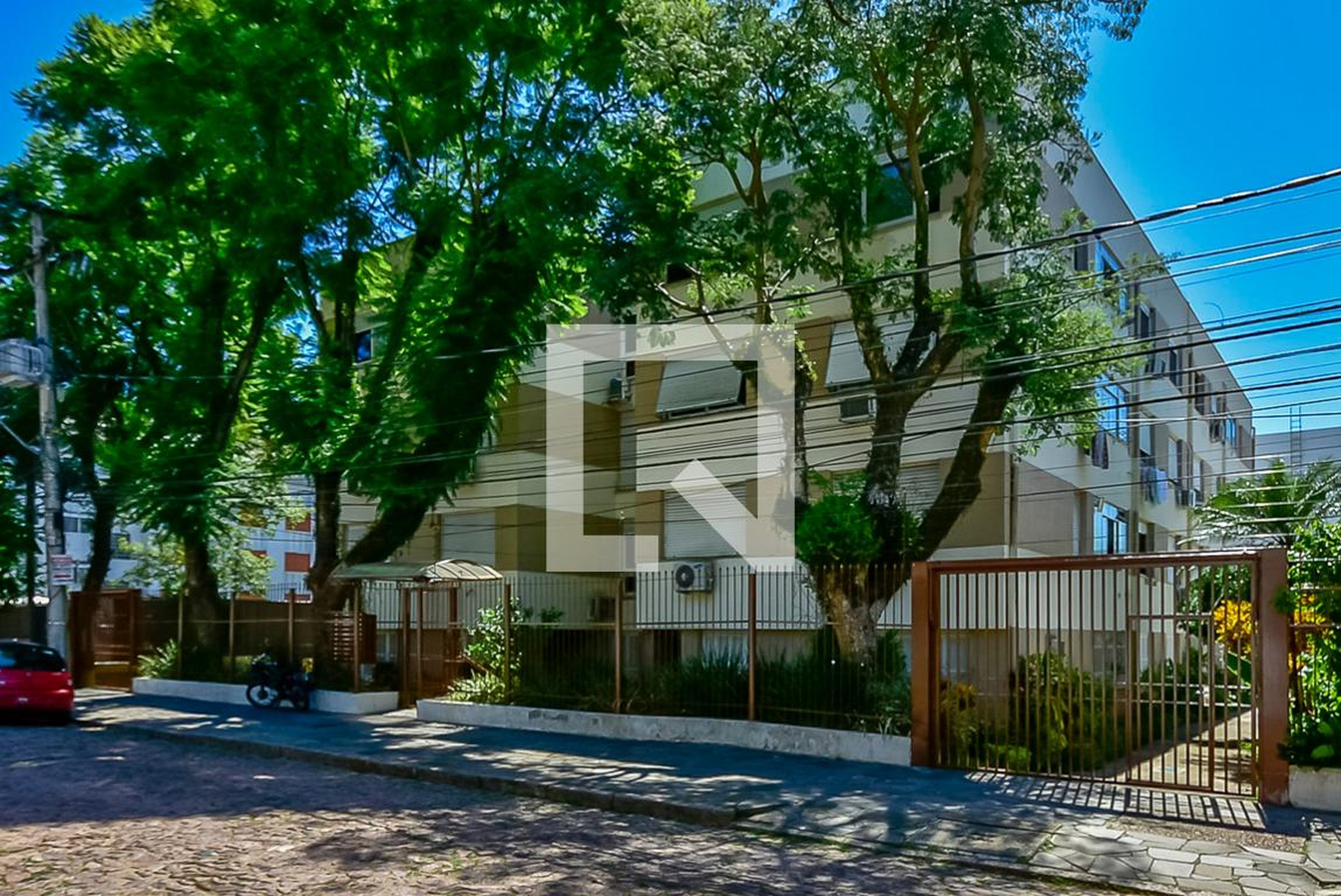 Fachada Edifício Dom Francesco