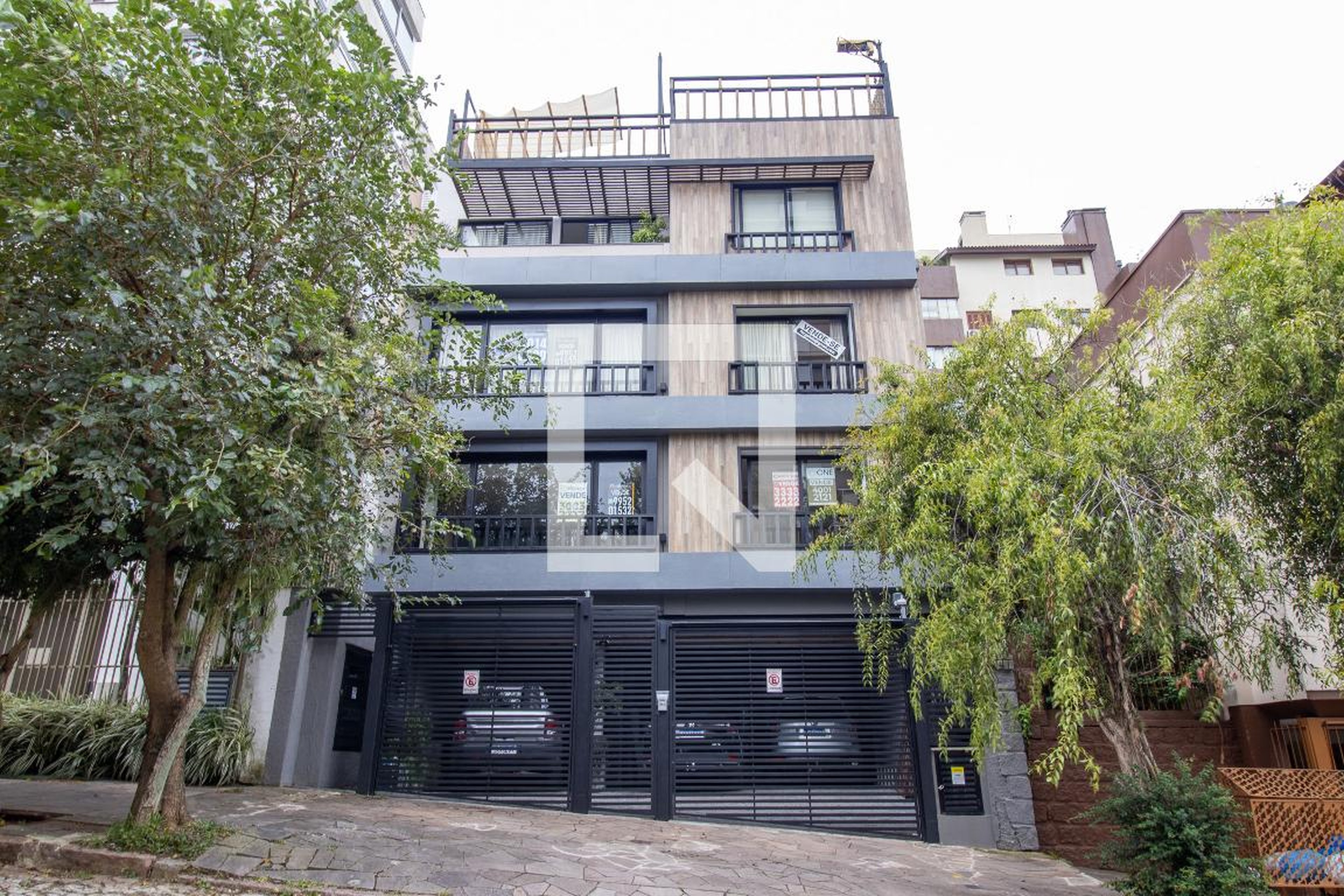 Fachada Condomínio em Avenida Itajaí, 55