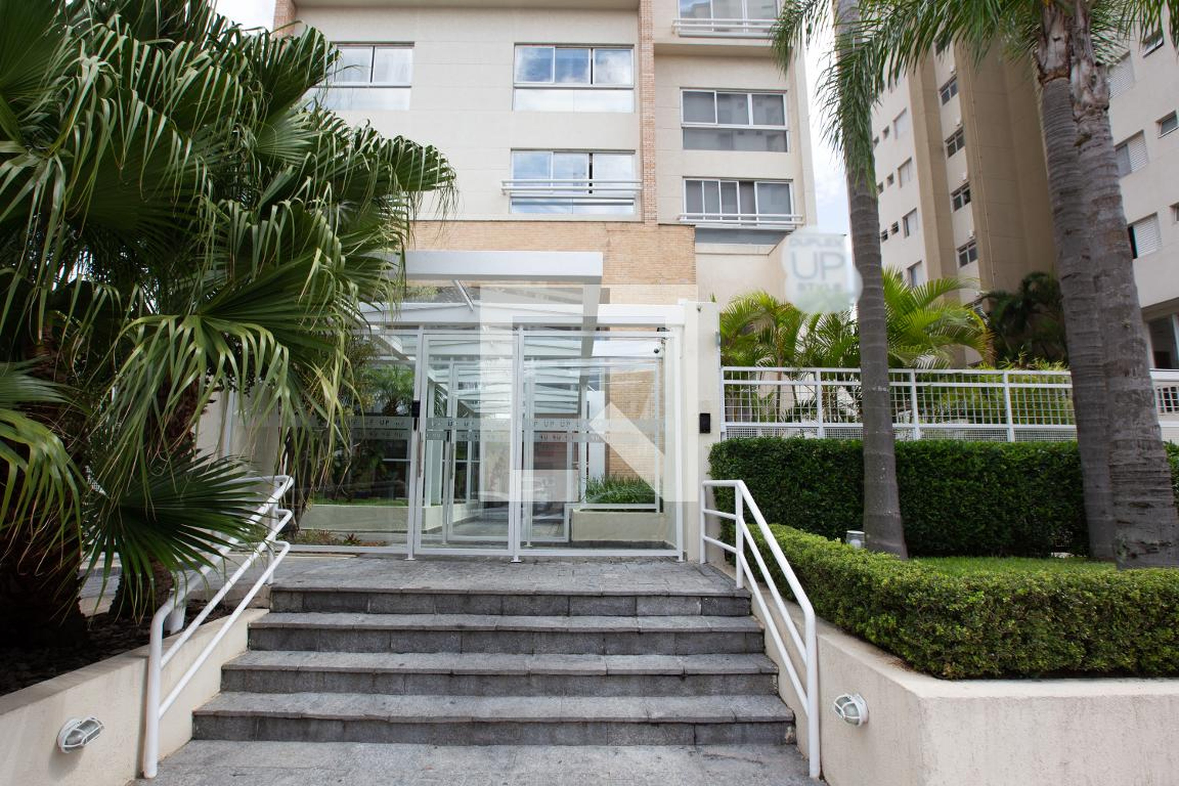 Entrada - Duplex Up Style
