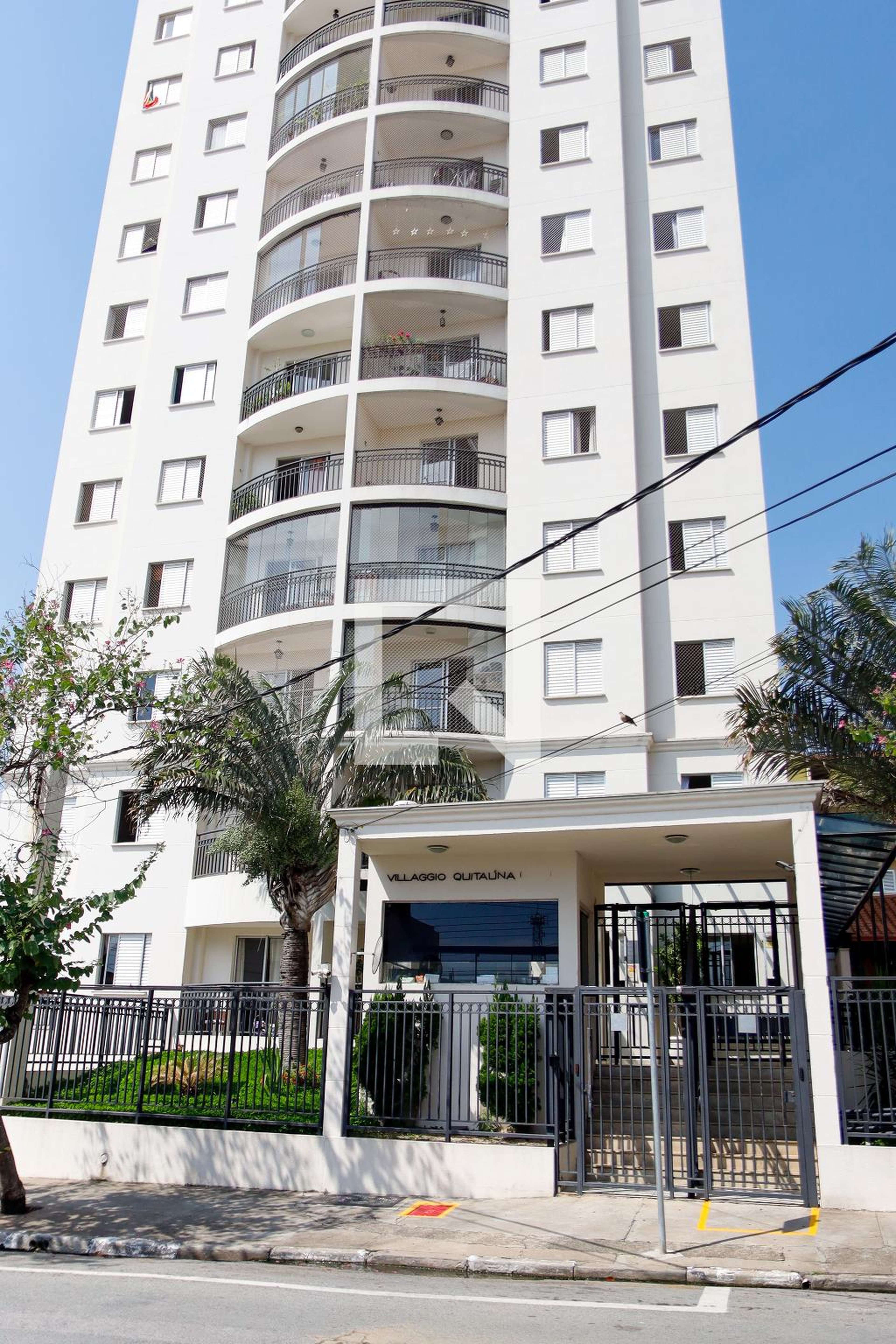 Fachada Condomínio Villaggio Quitauna