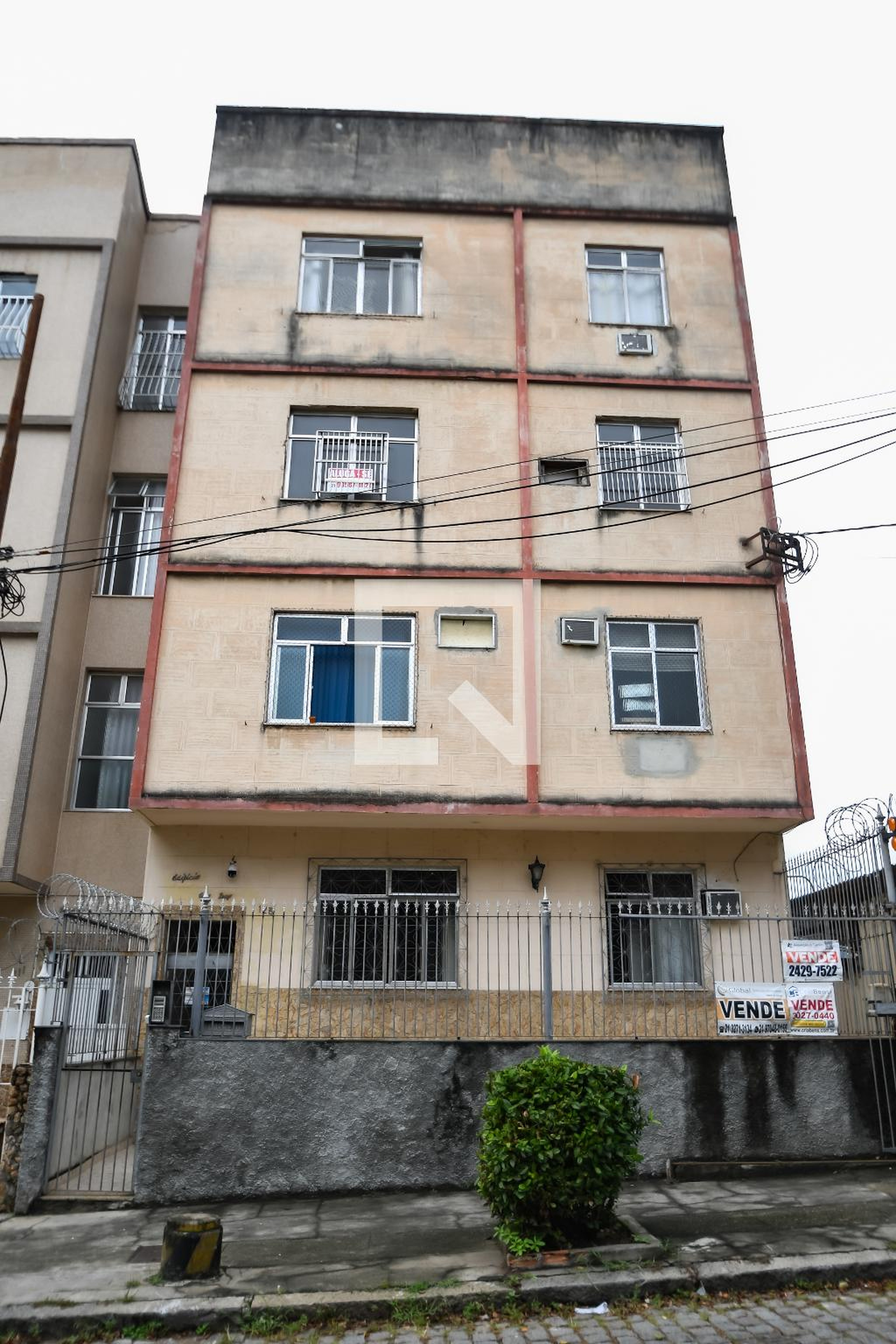 Fachada do Prédio Condomínio em Rua Braulio Muniz, 123