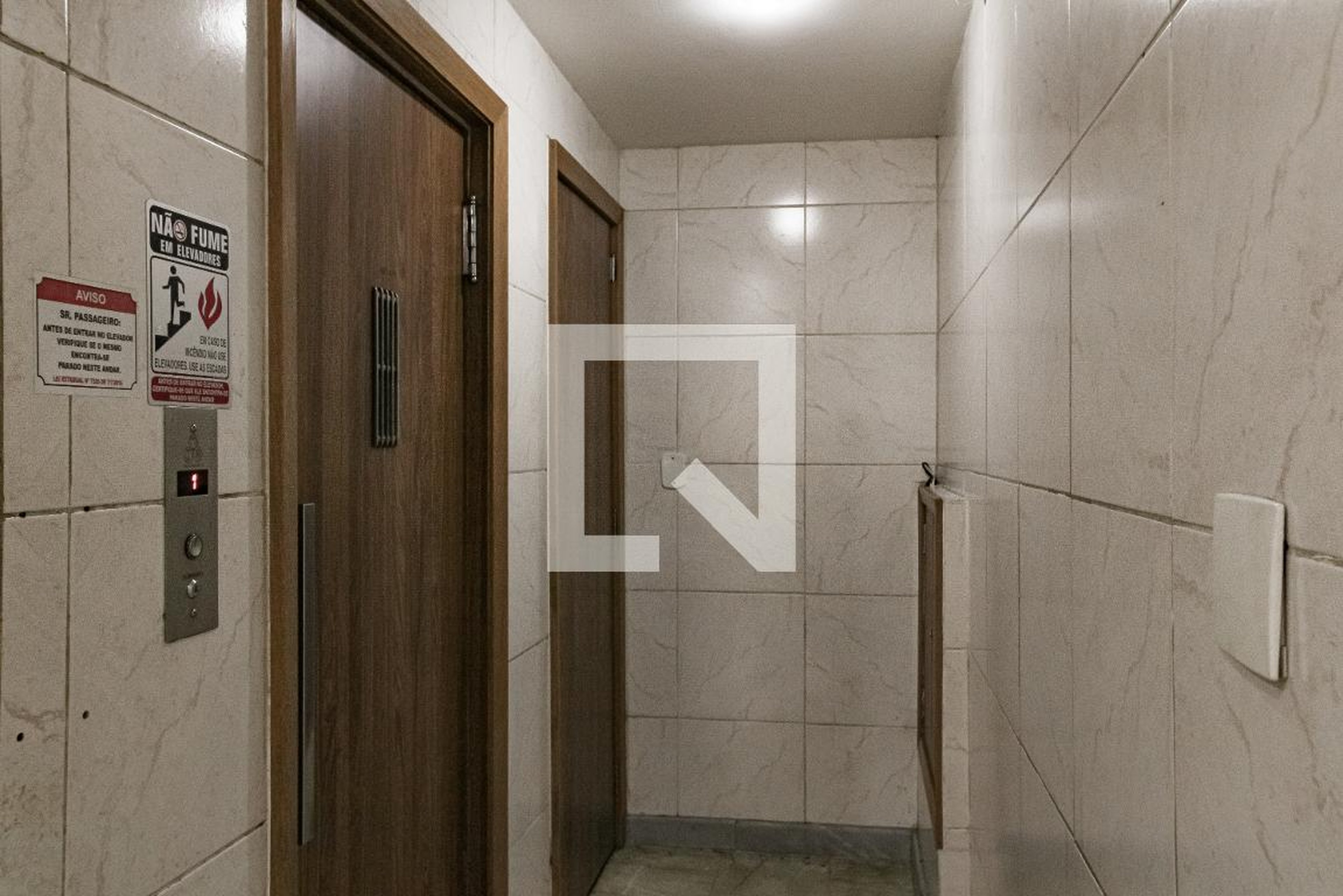 Elevador - Edifício São Matheus