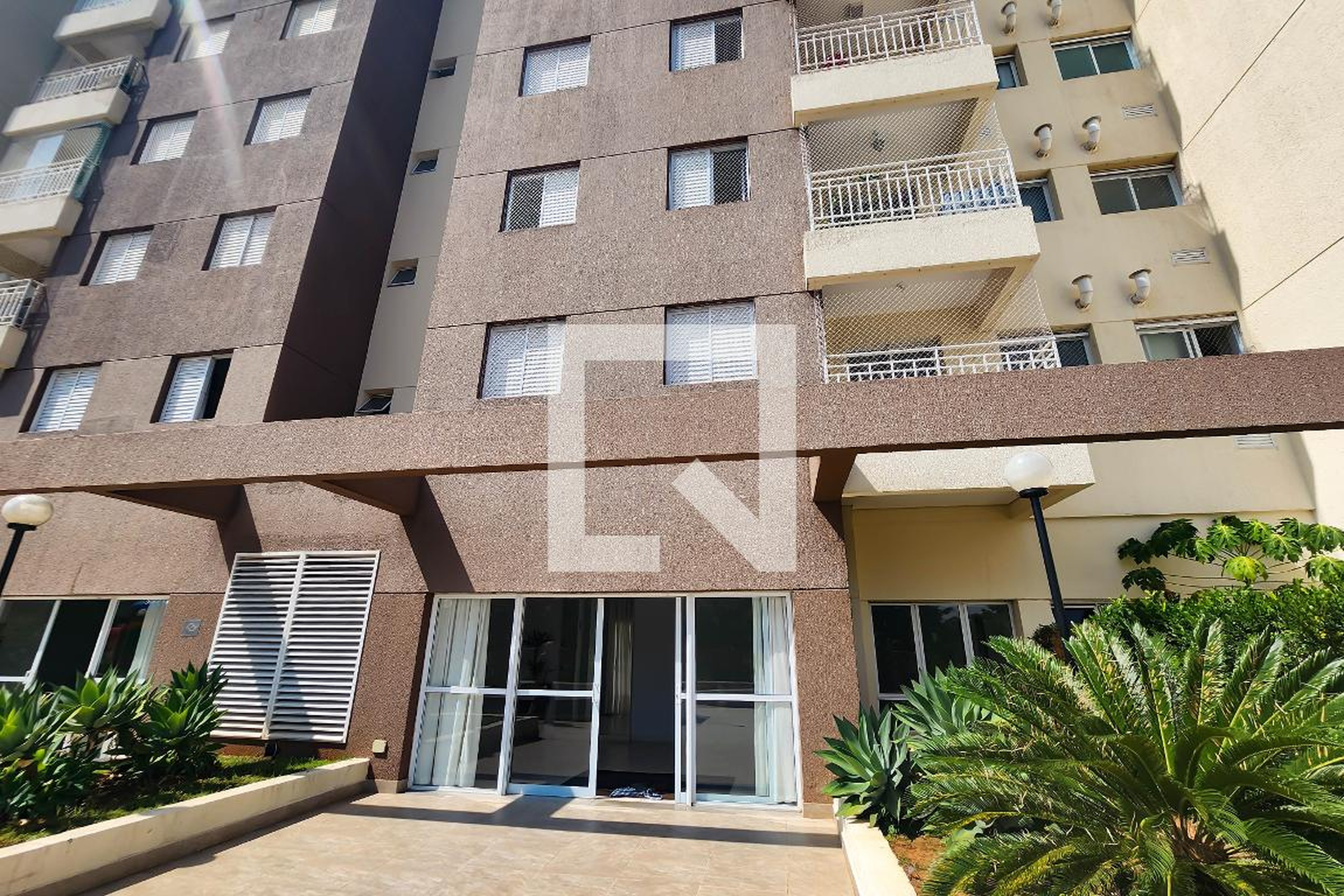 Fachada do Prédio Condomínio PARQUE BUTANTÃ