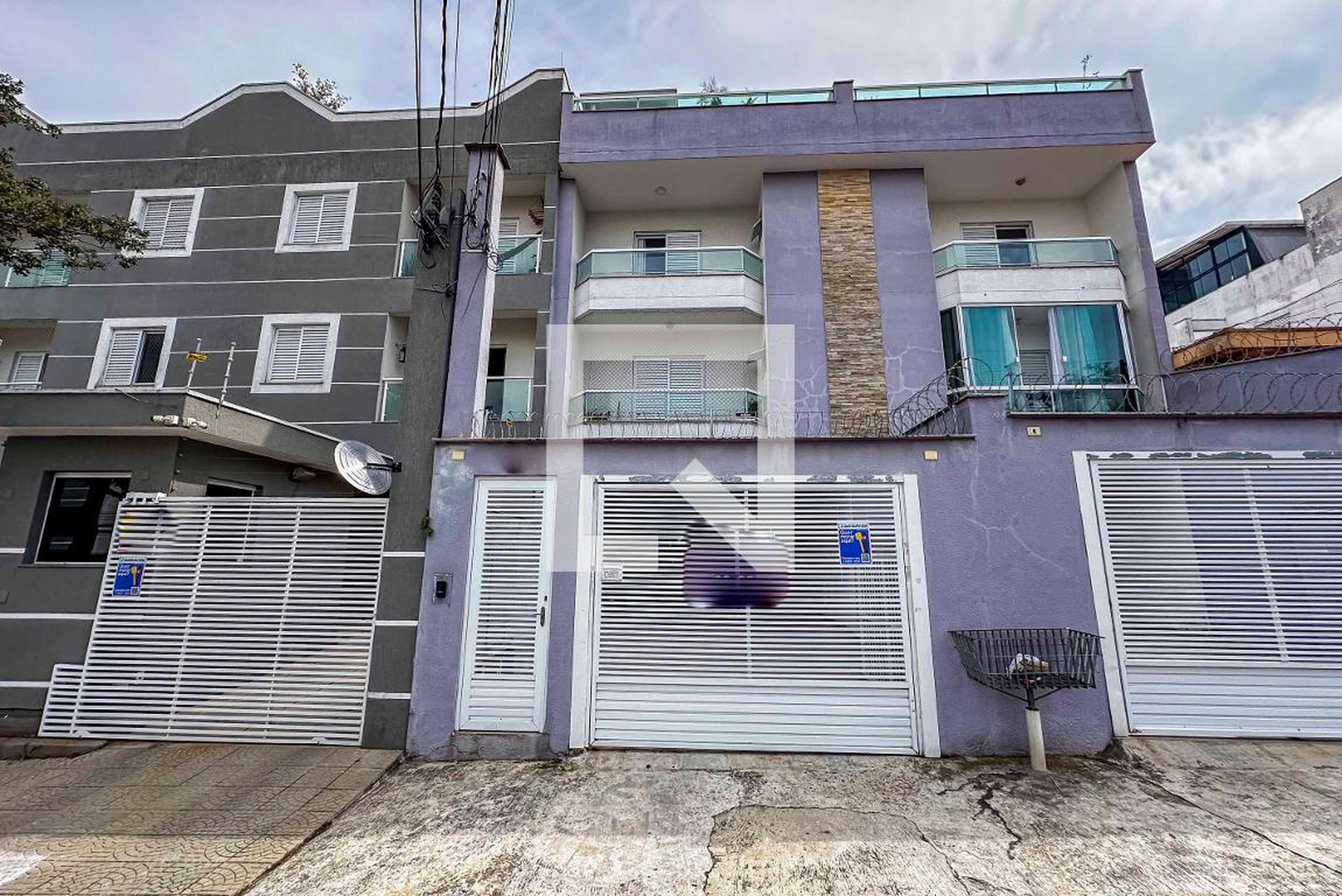 Fachada Condomínio em Rua Atibaia, 344