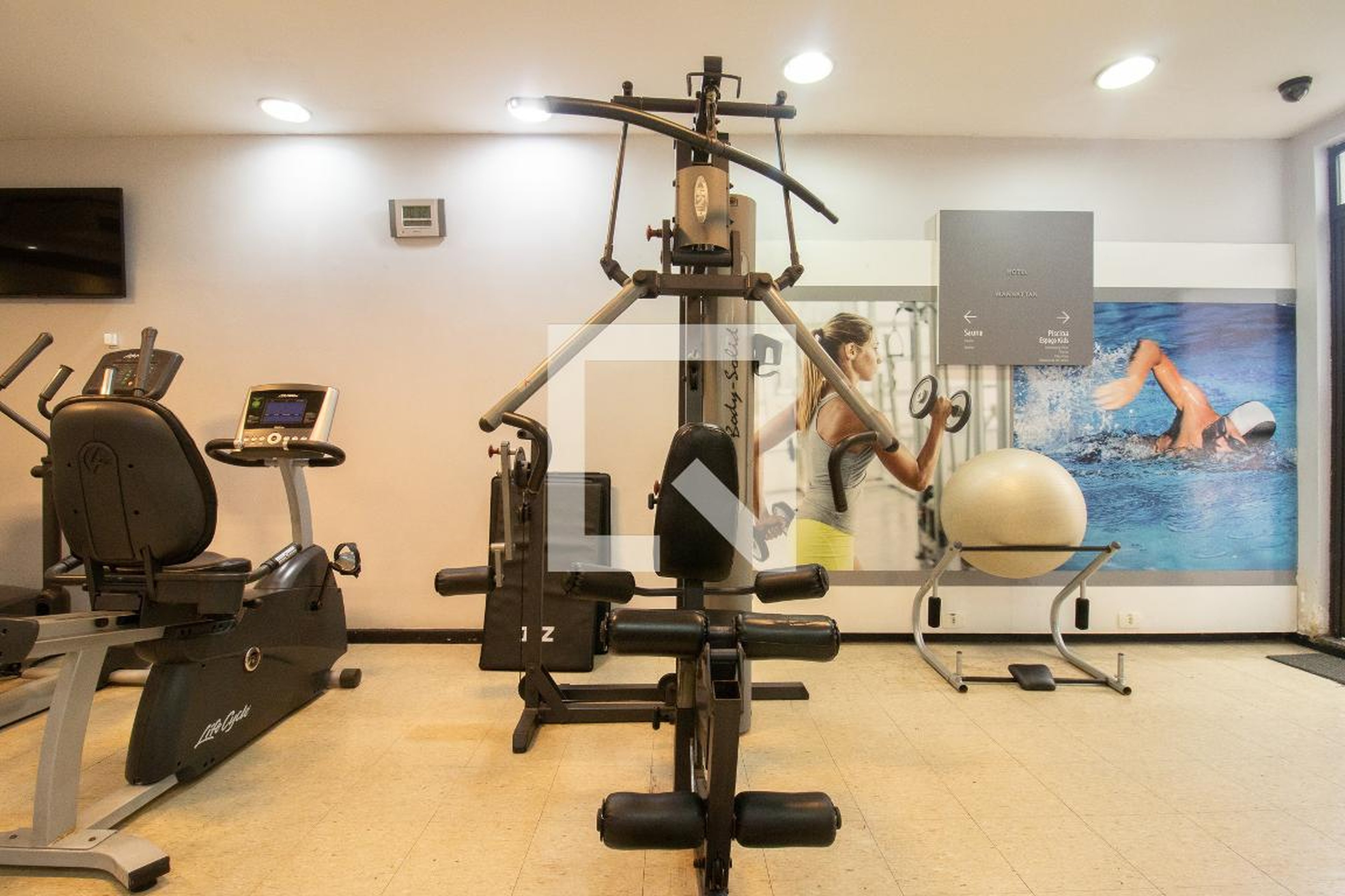 Academia - Manhattan Porto Alegre BY Mercure