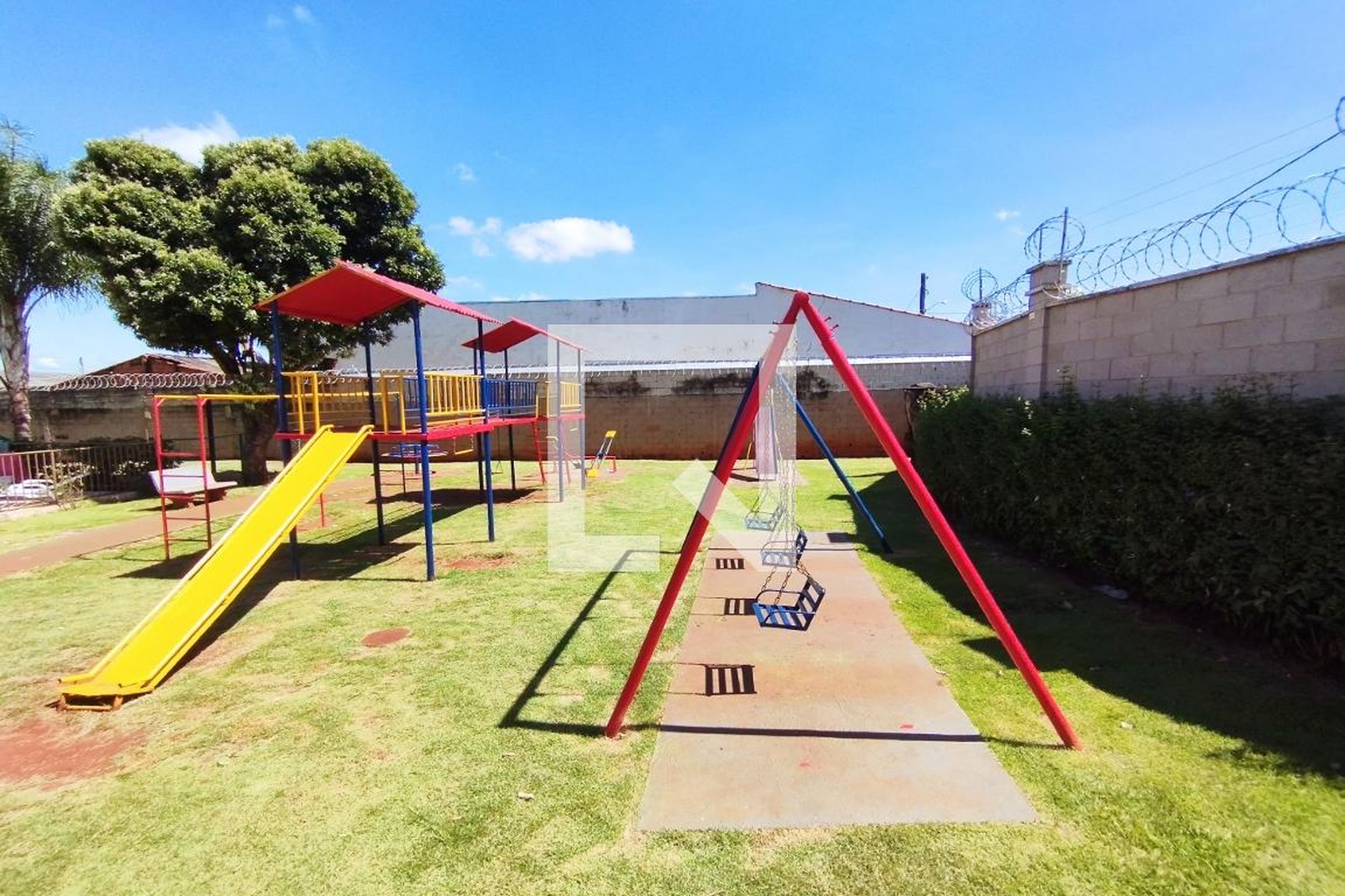 Playground - Royal Garden