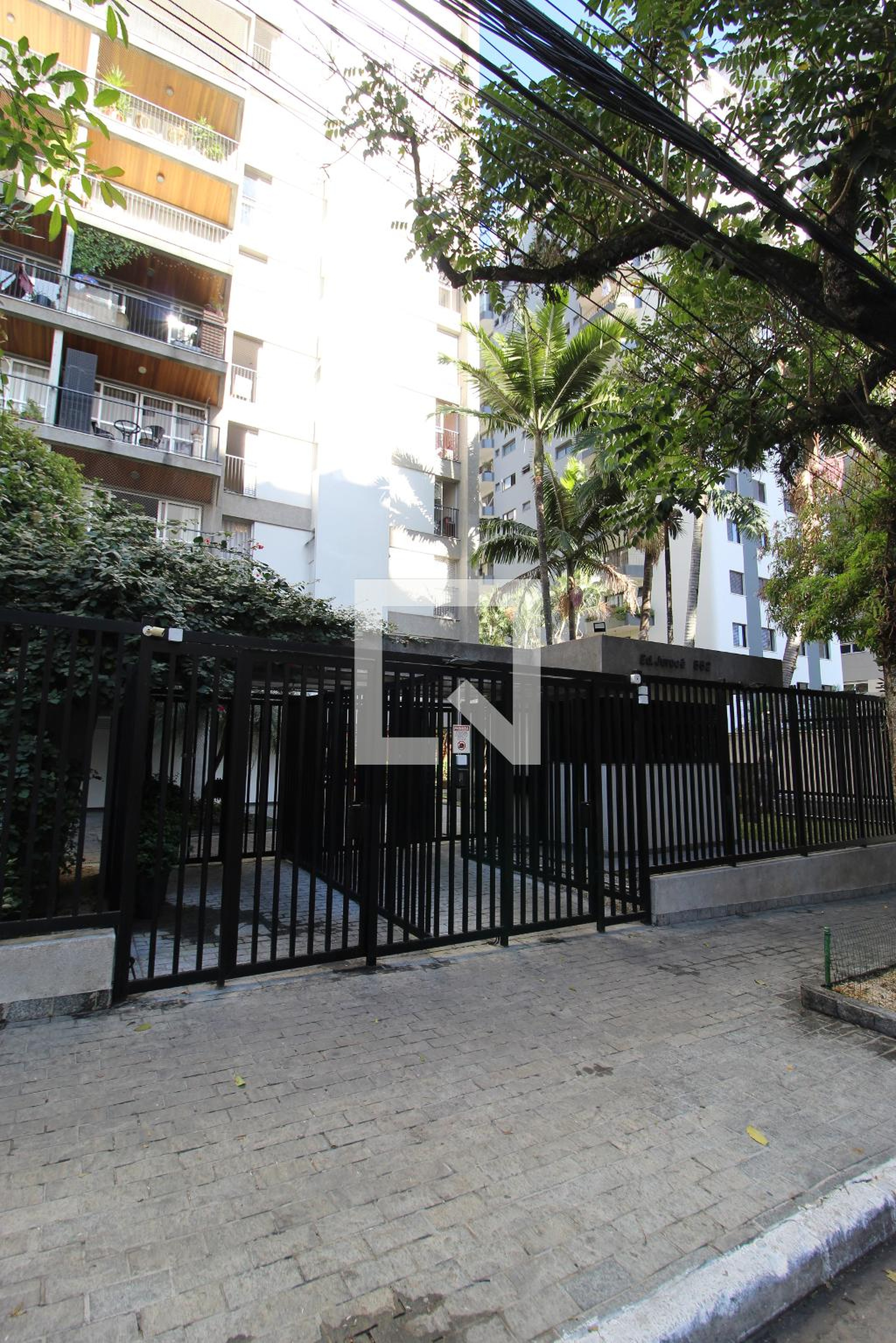 Fachada do Prédio Edifício Jurucê