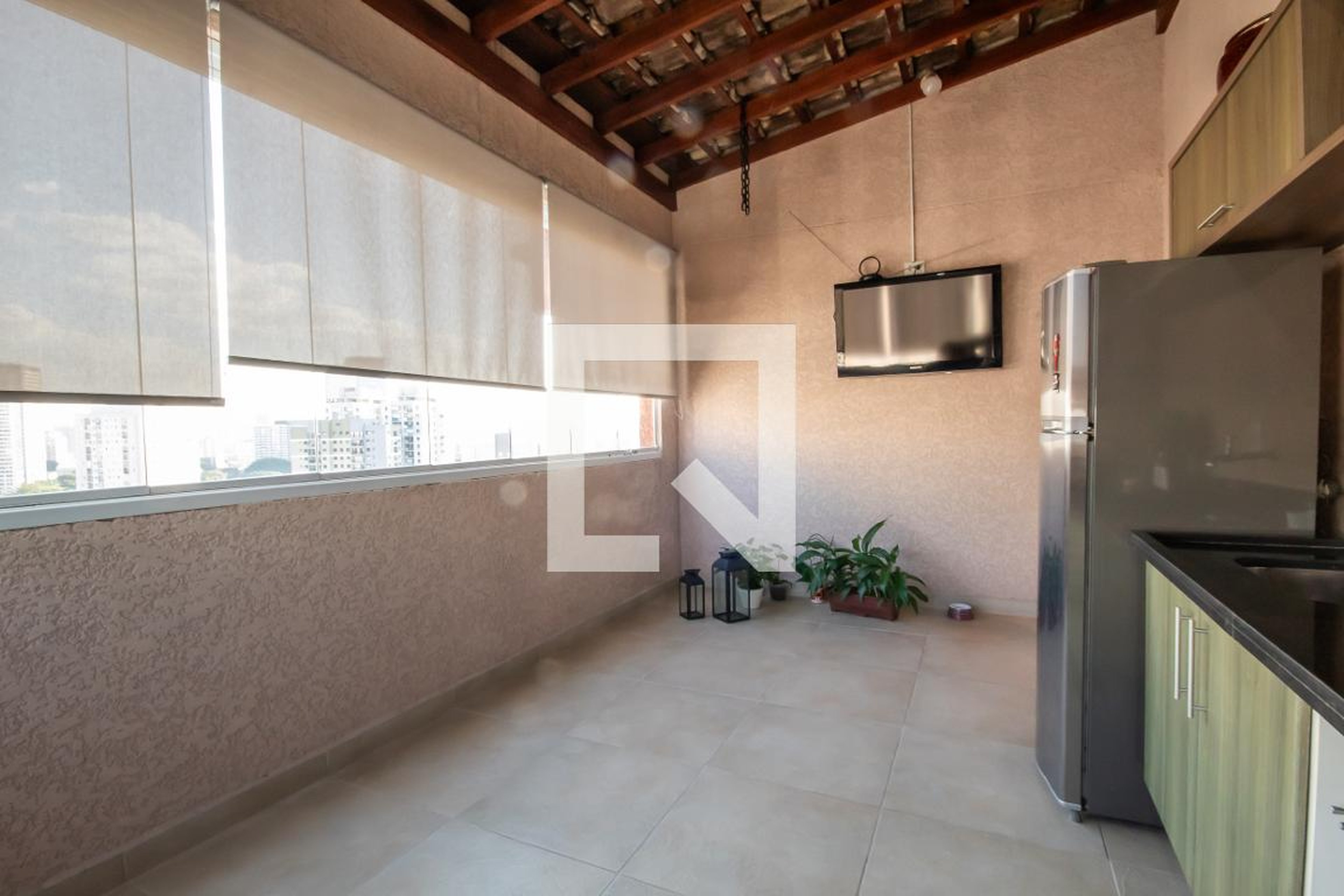 Churrasqueira - SPAZZIO PRESIDENTE ALTINO