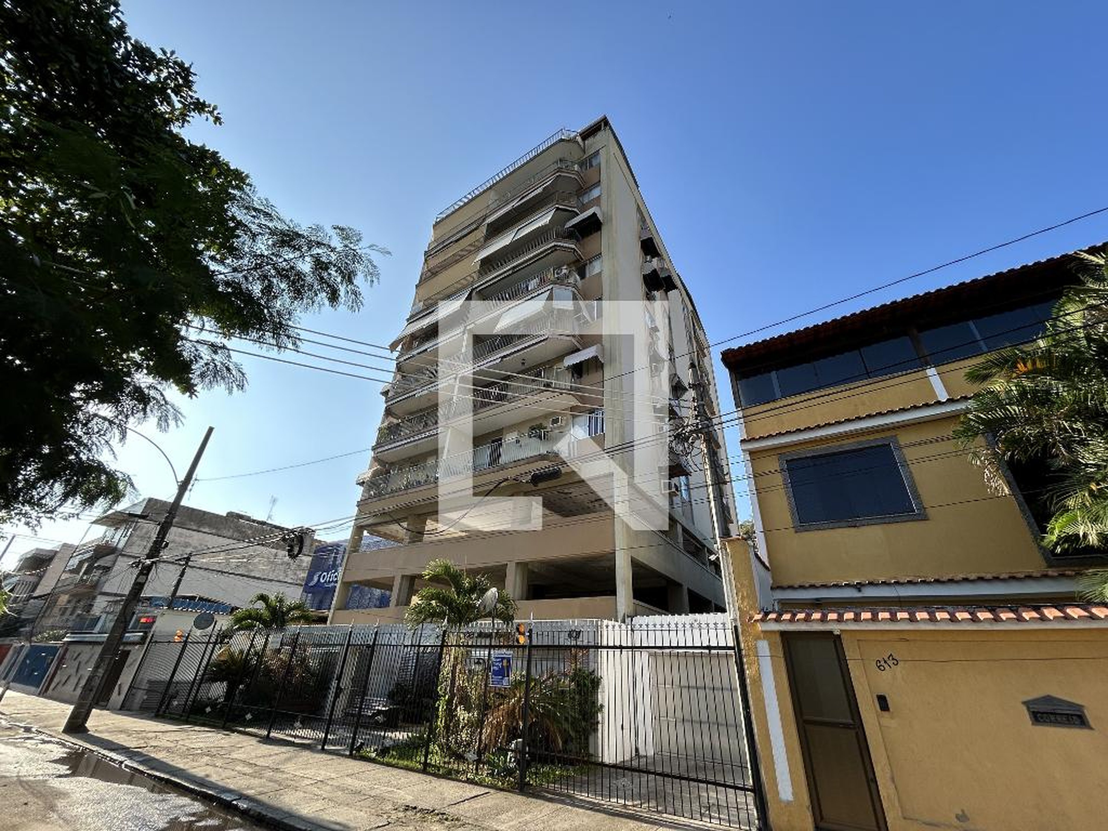 Fachada Edifício Monte Carlos