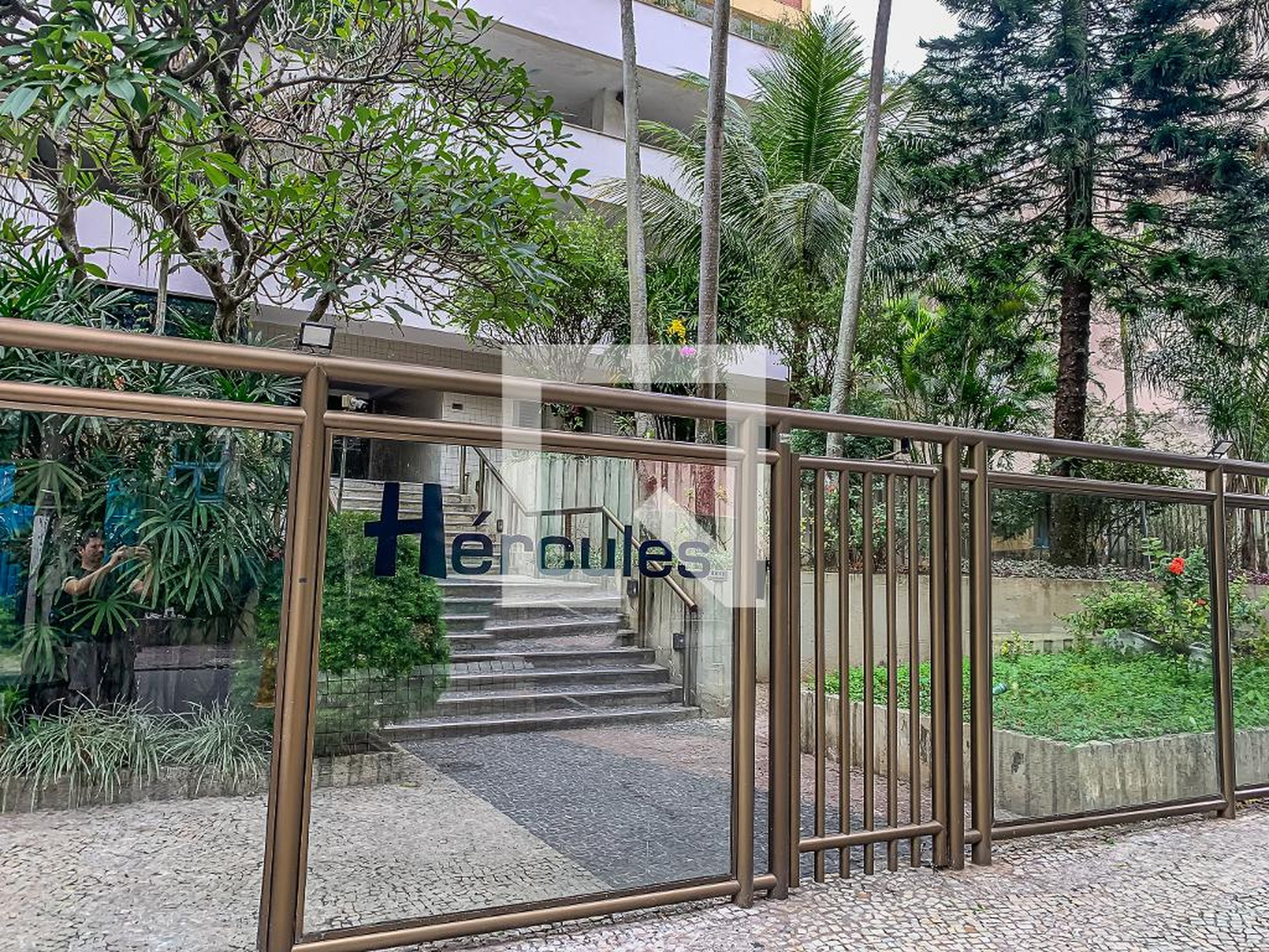 Fachada do Prédio Condomínio Hércules
