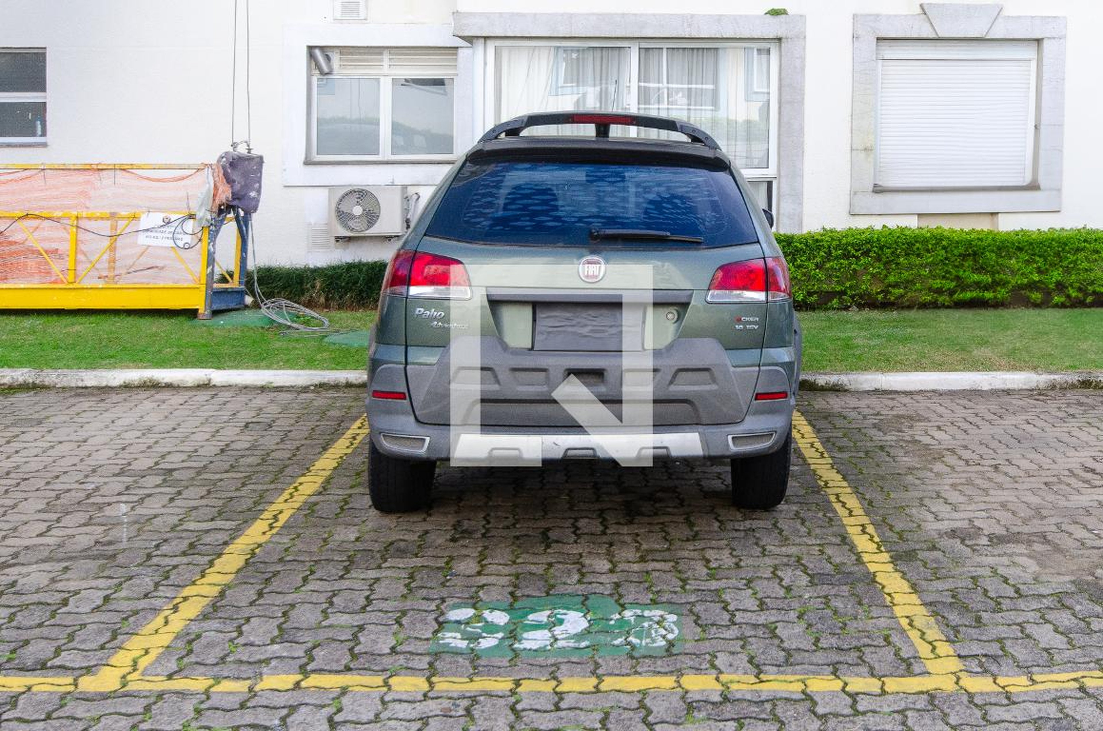 Estacionamento - Forest Park