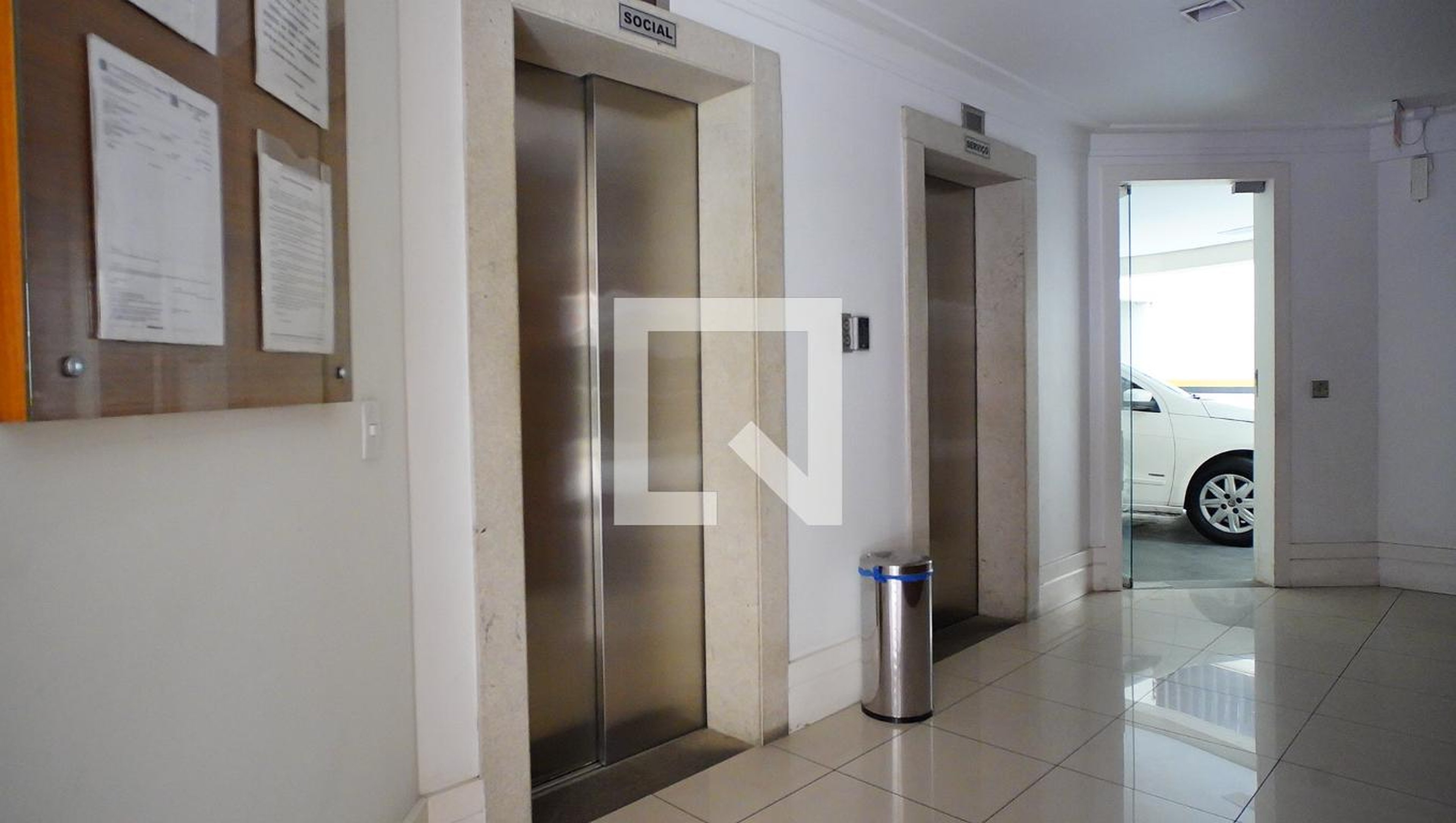 Hall de entrada - Jardins da Ilha