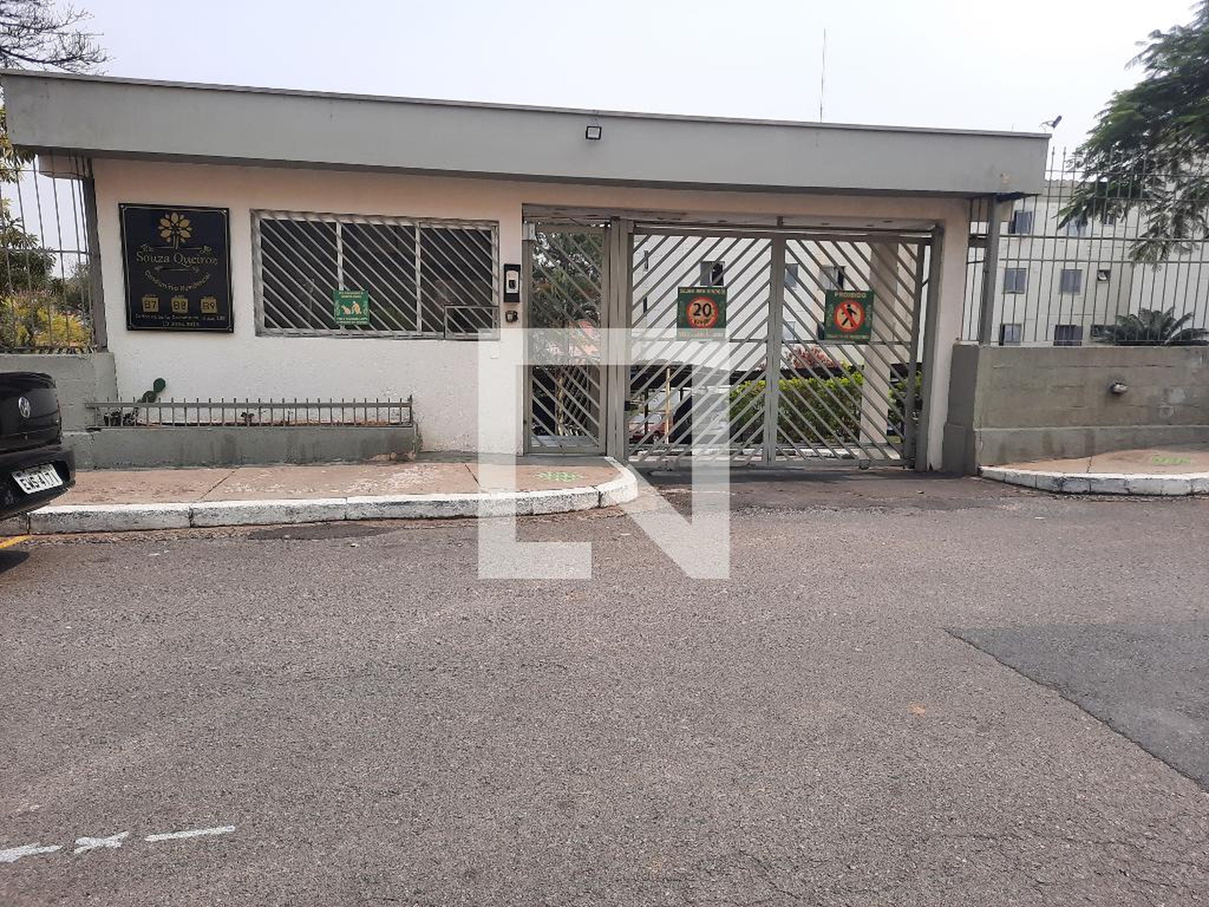 Fachada do Condomínio Condomínio Souza Queiroz