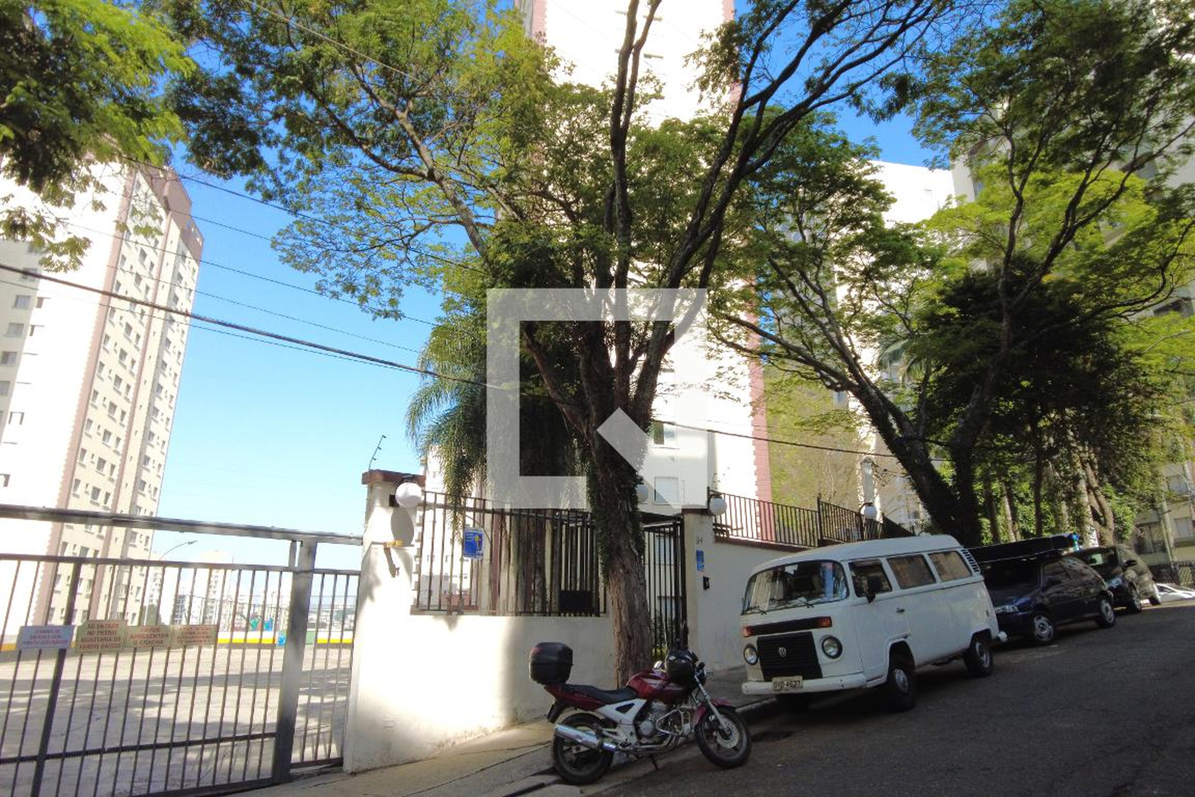 Fachada Edifício Pitangueiras