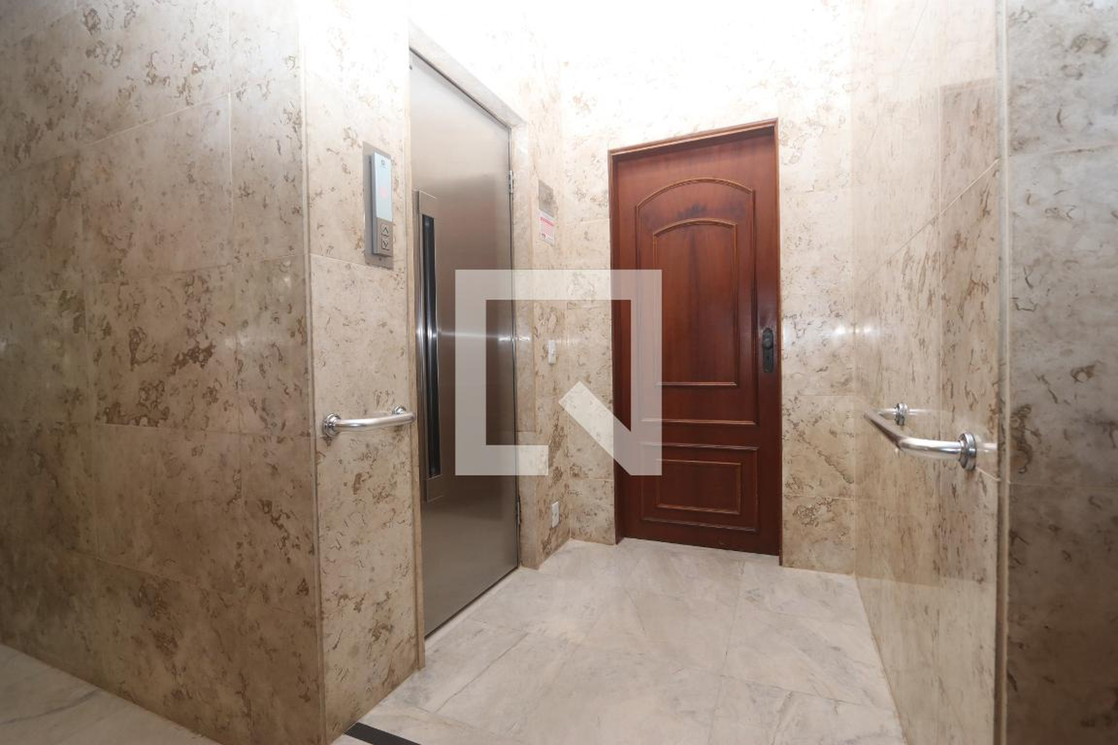 Hall de Entrada - Edifício Mirante