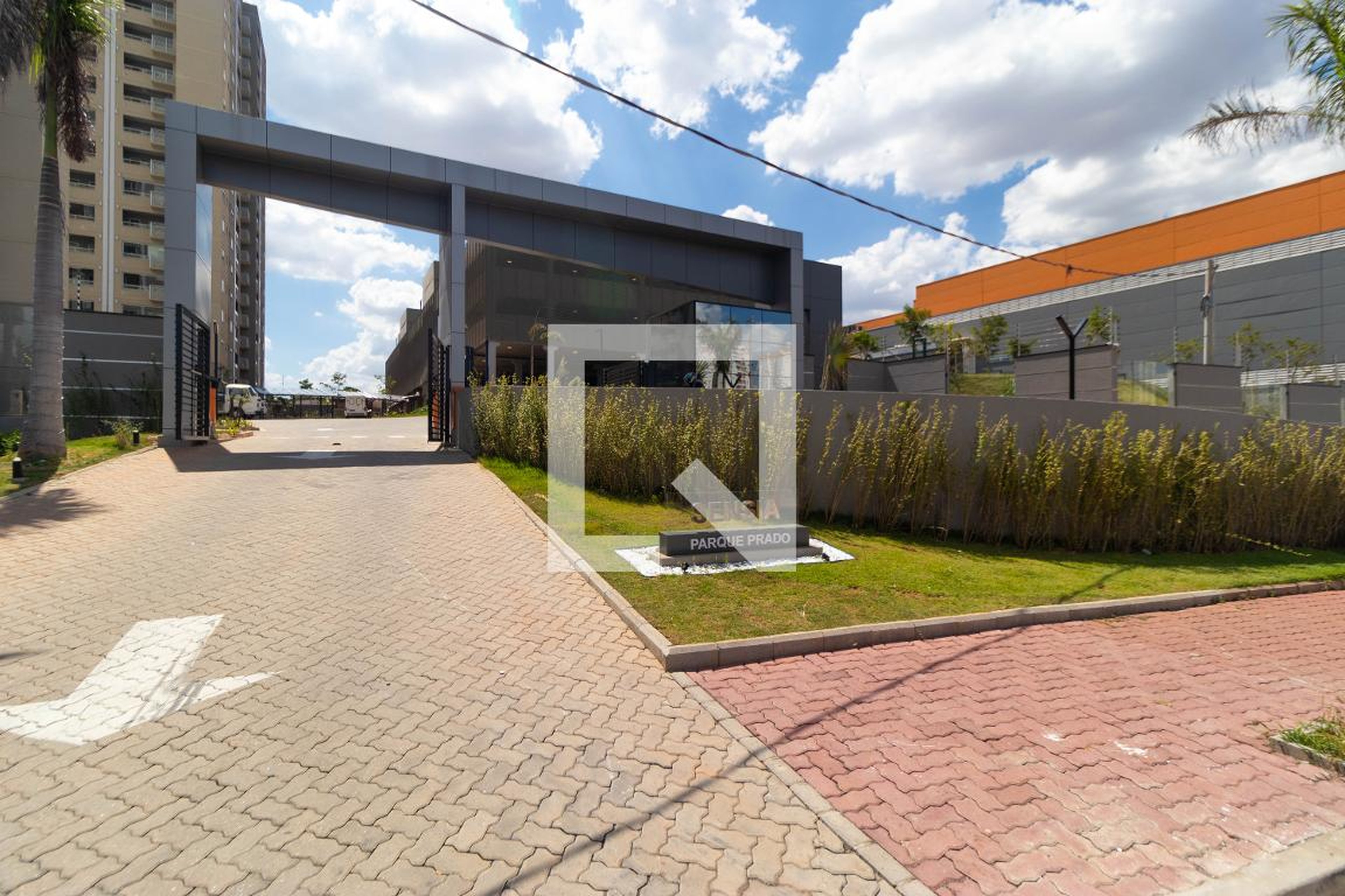 Fachada Residencial Sensia