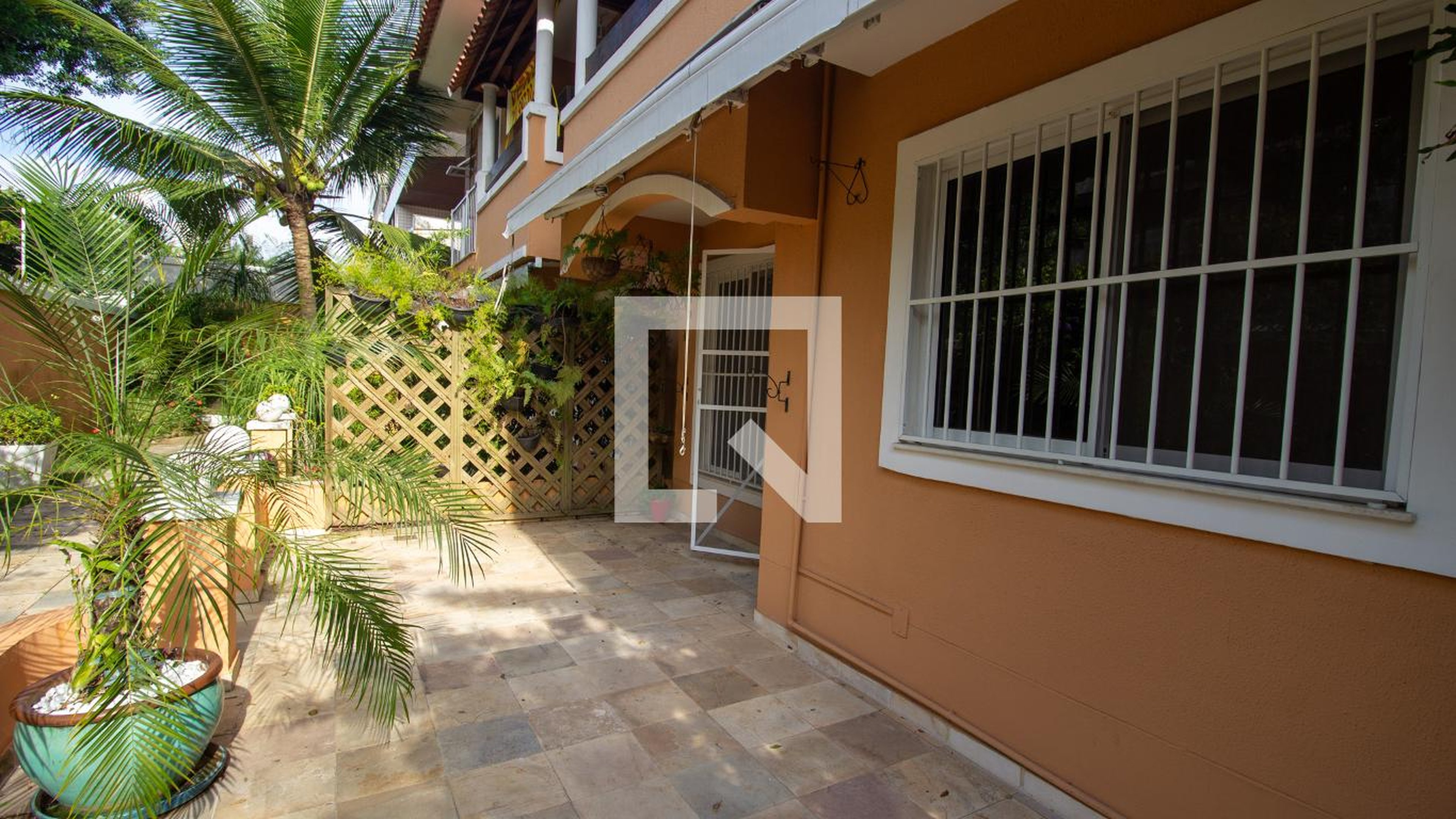 Área Externa - Colonial