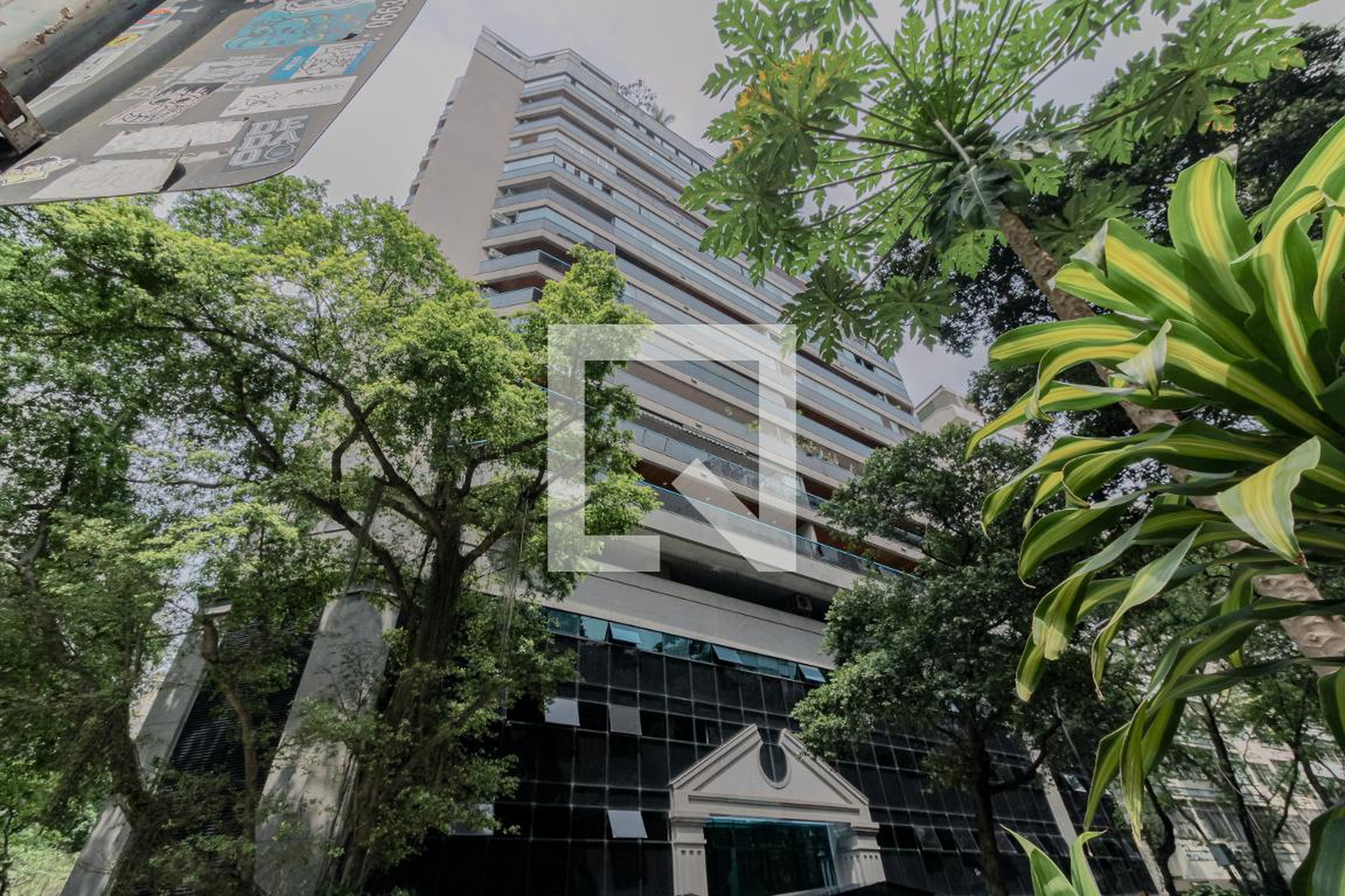 Fachada do Prédio Edifício Copacabana Century