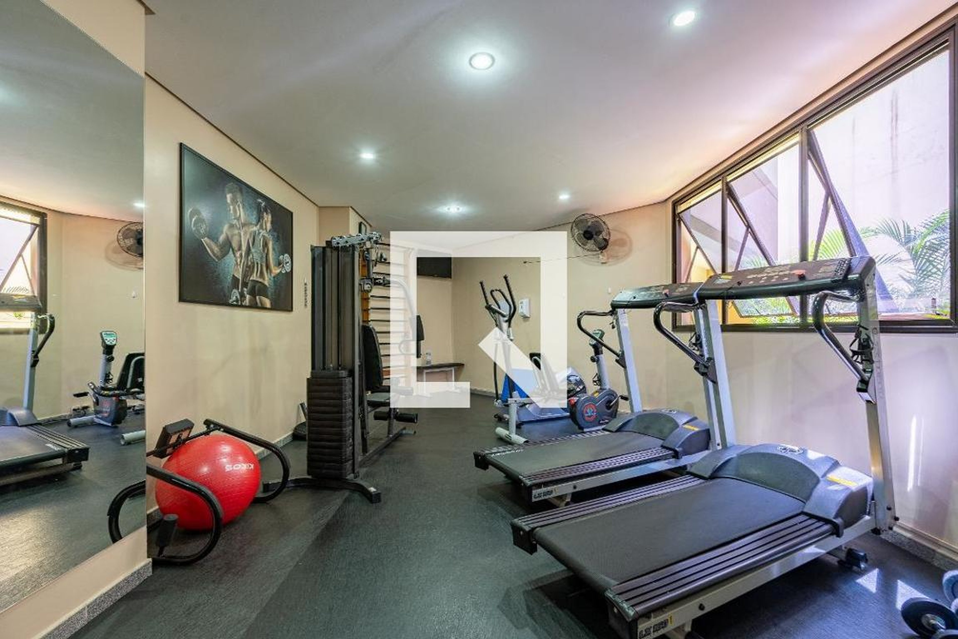 Academia - Monte Carlo