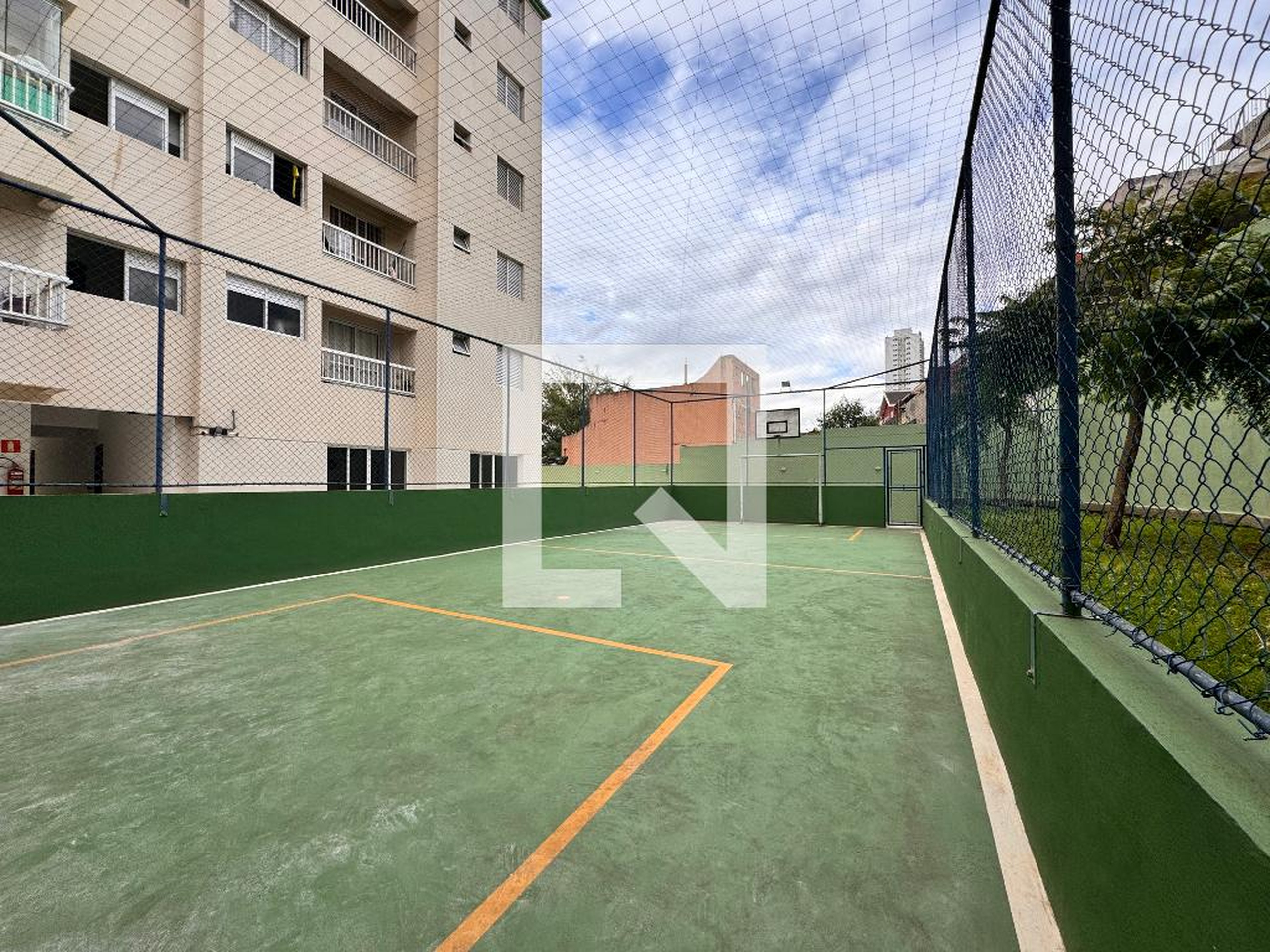 Quadra Esportiva - Alameda dos Pinheiros
