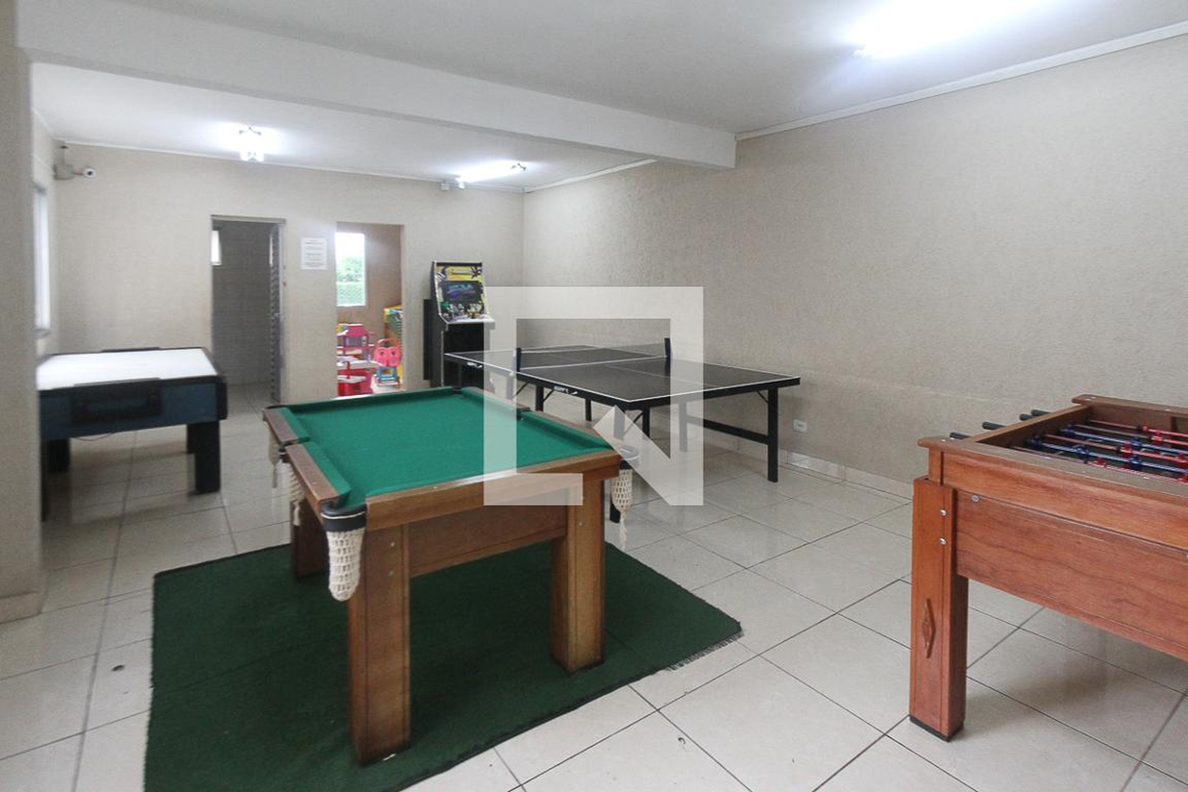 Sala de Jogos - Praça das Flores