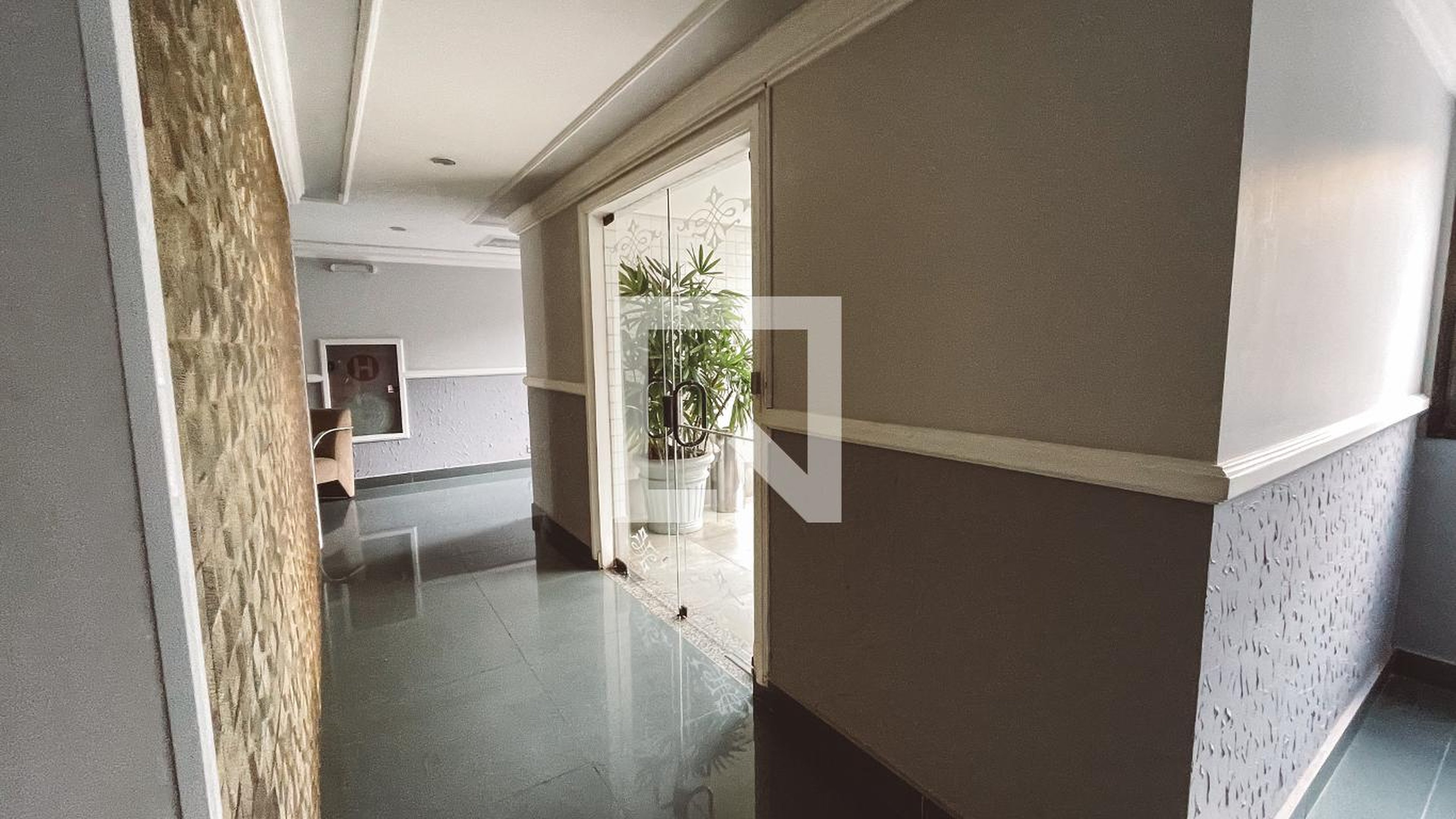 Hall de entrada - Edifício Santiago Compostela