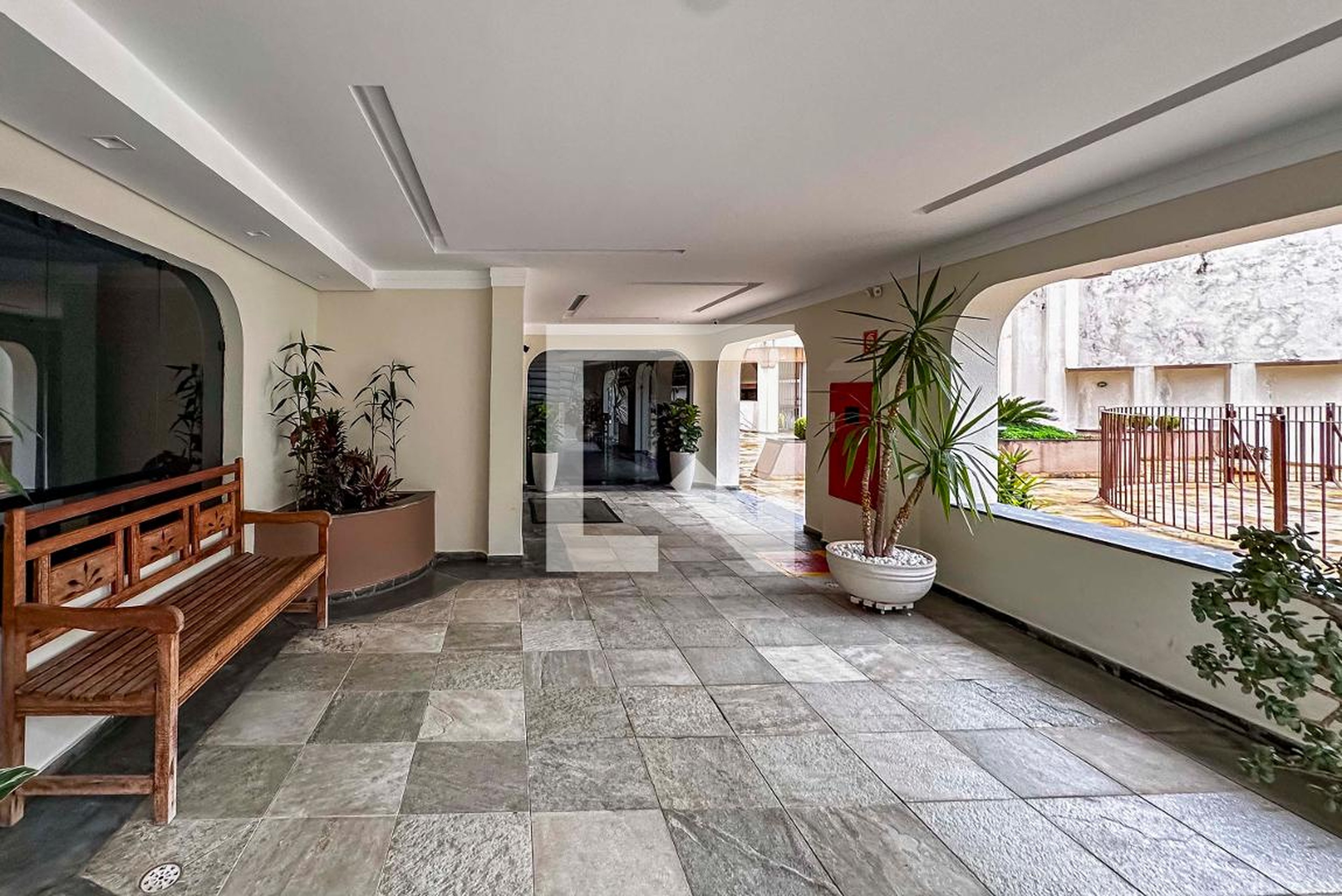 Hall - Edifício Maison Grenoble