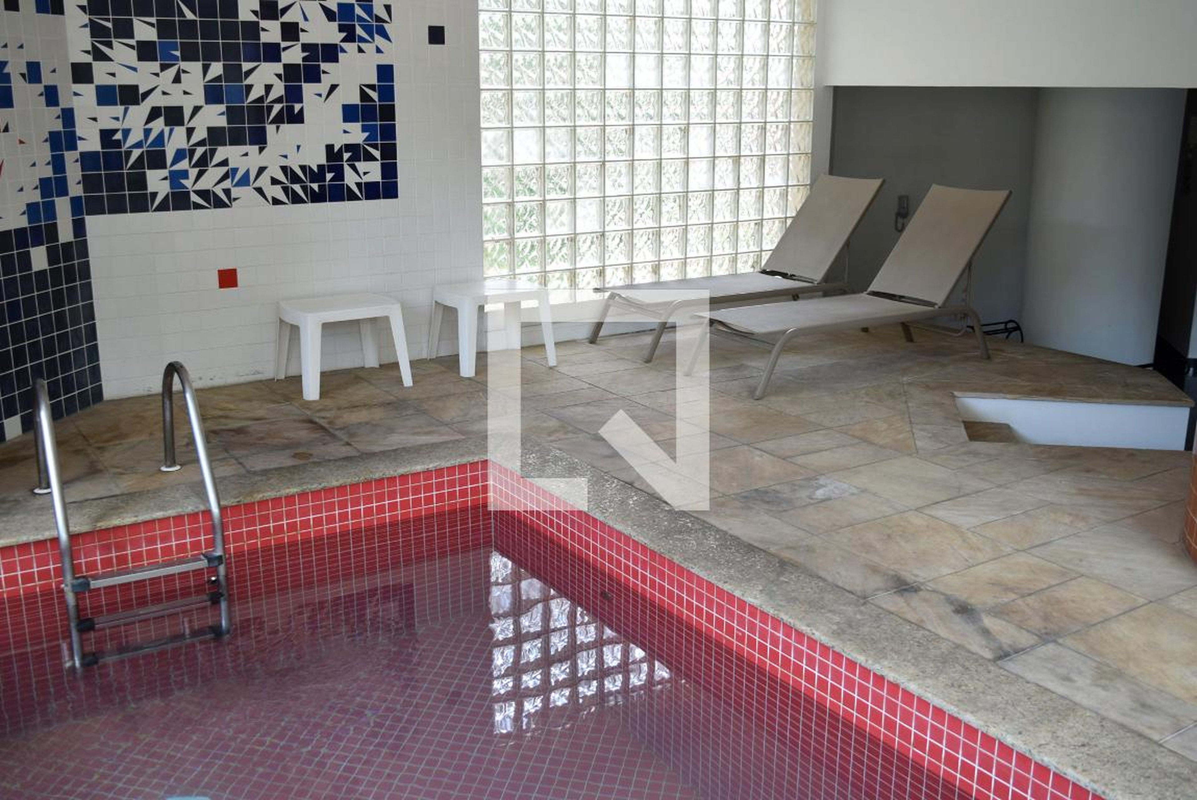Piscina aquecida - Edifício Lexington Plaza Res