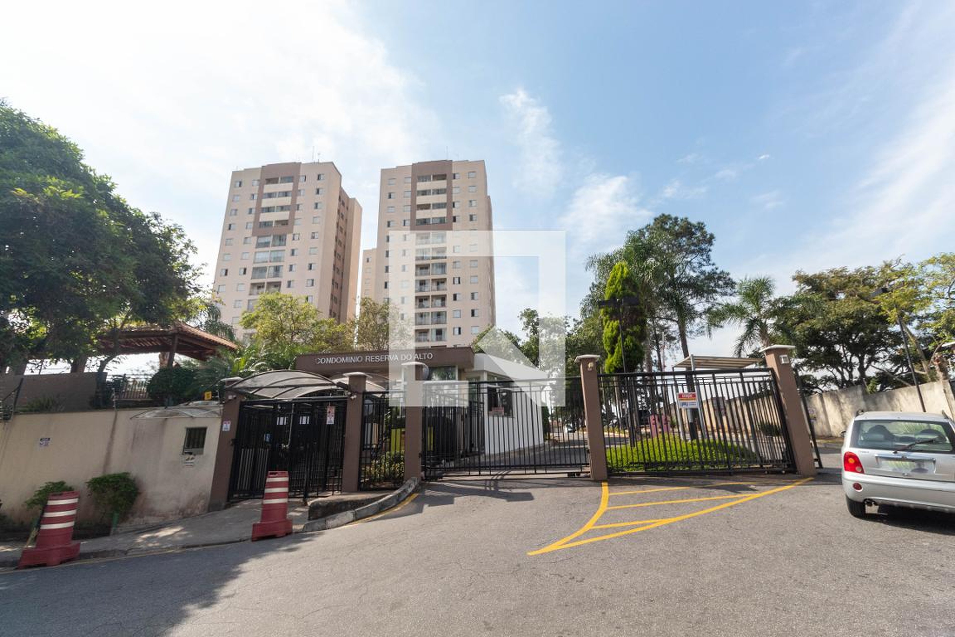 Fachada do Prédio Condomínio Reserva do Alto