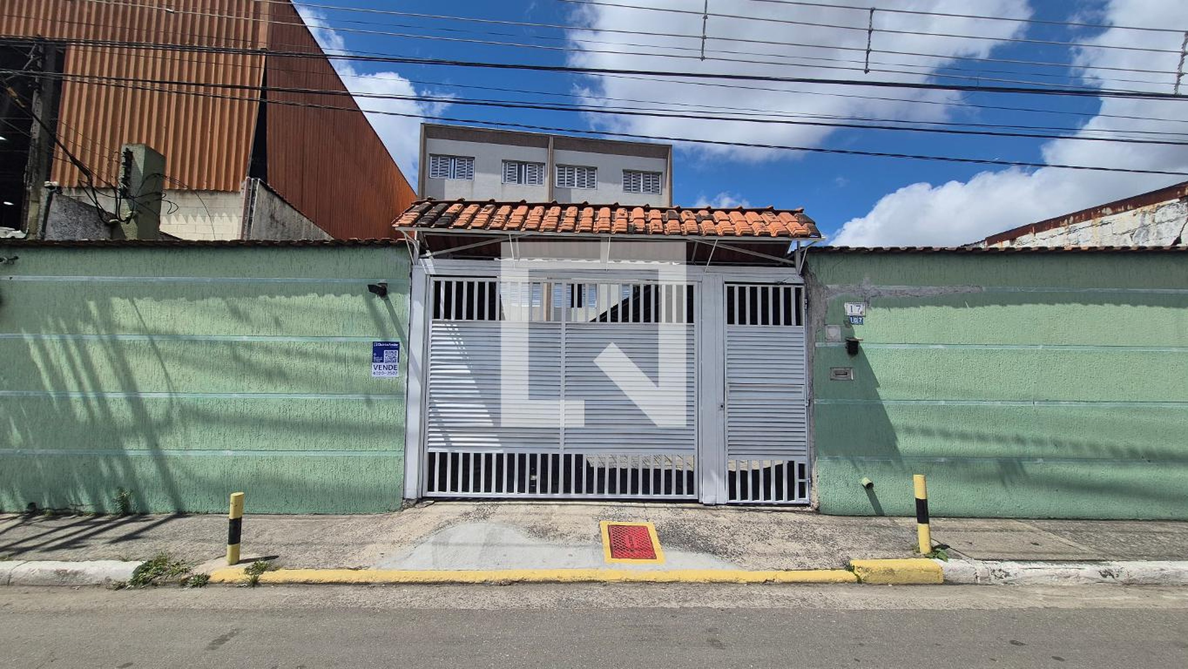 Fachada Condomínio em Rua Doutor Cesário Mota, 17