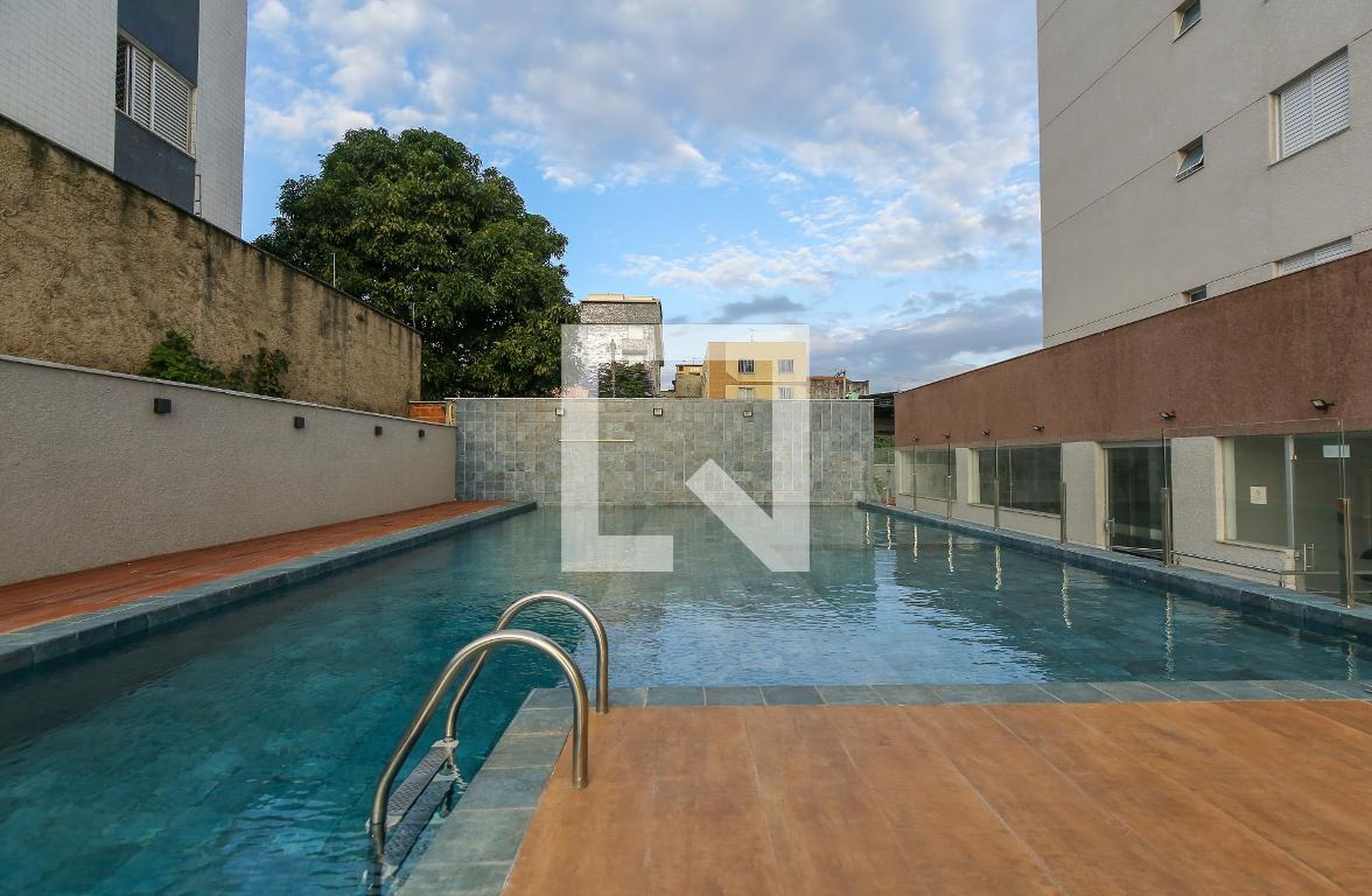 PISCINA - Residencial Flamboyants