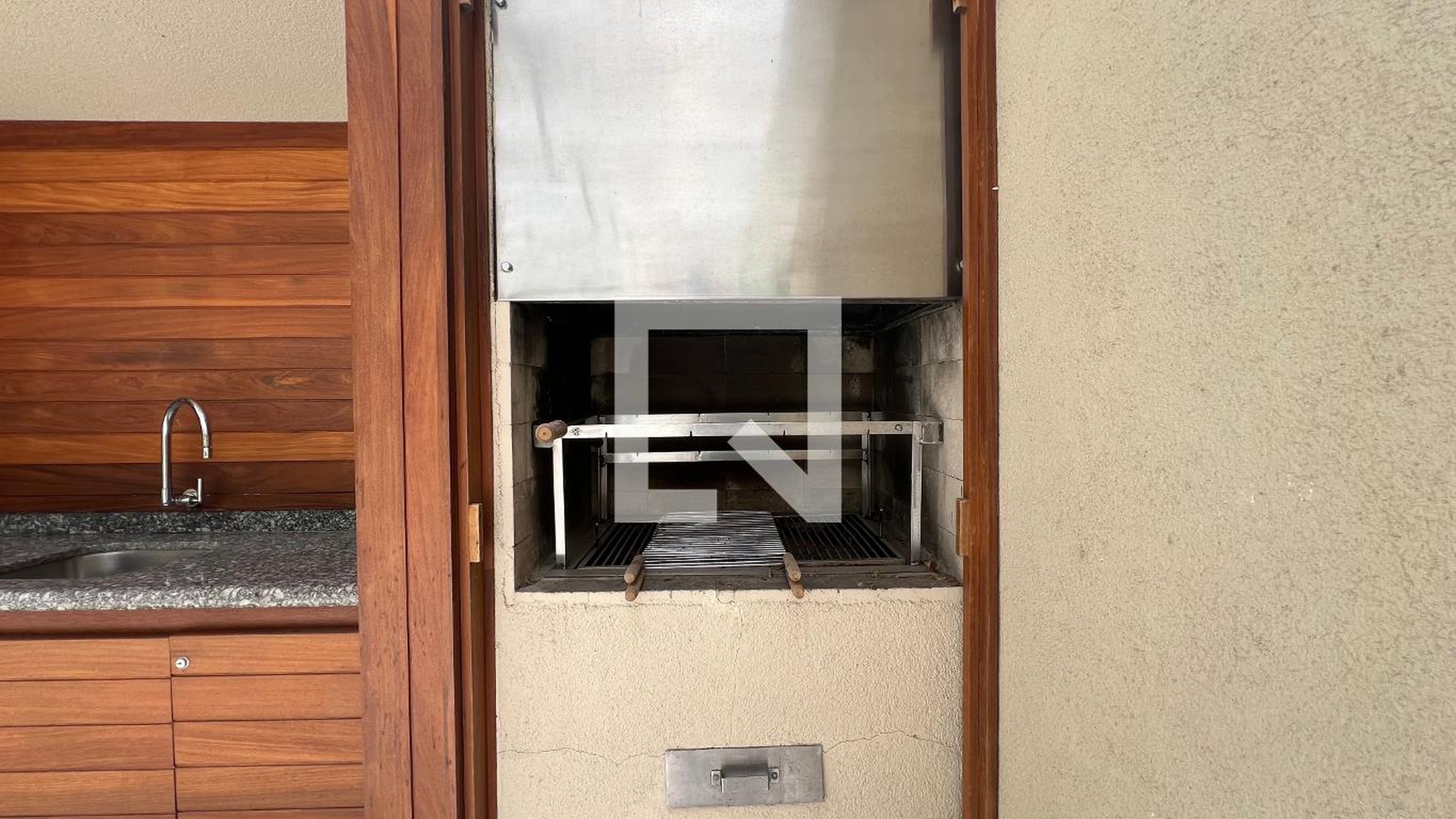 Churrasqueira - Victor Hugo