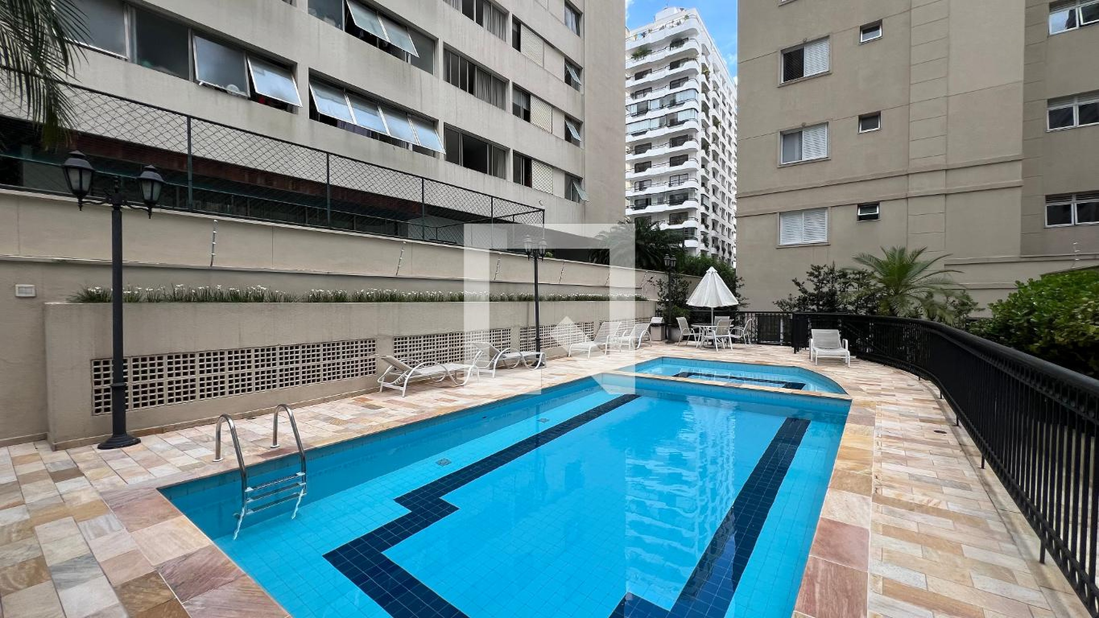 Piscina - Victor Hugo