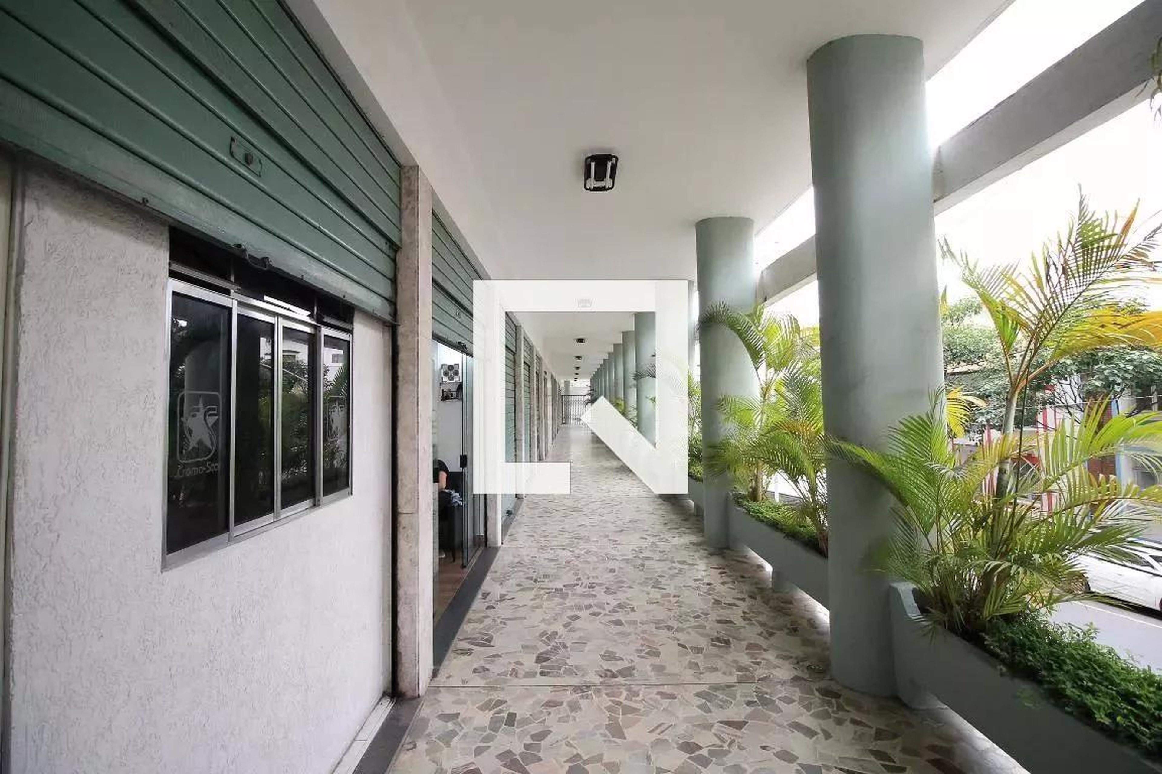 Hall de entrada - Edificio B.L.A