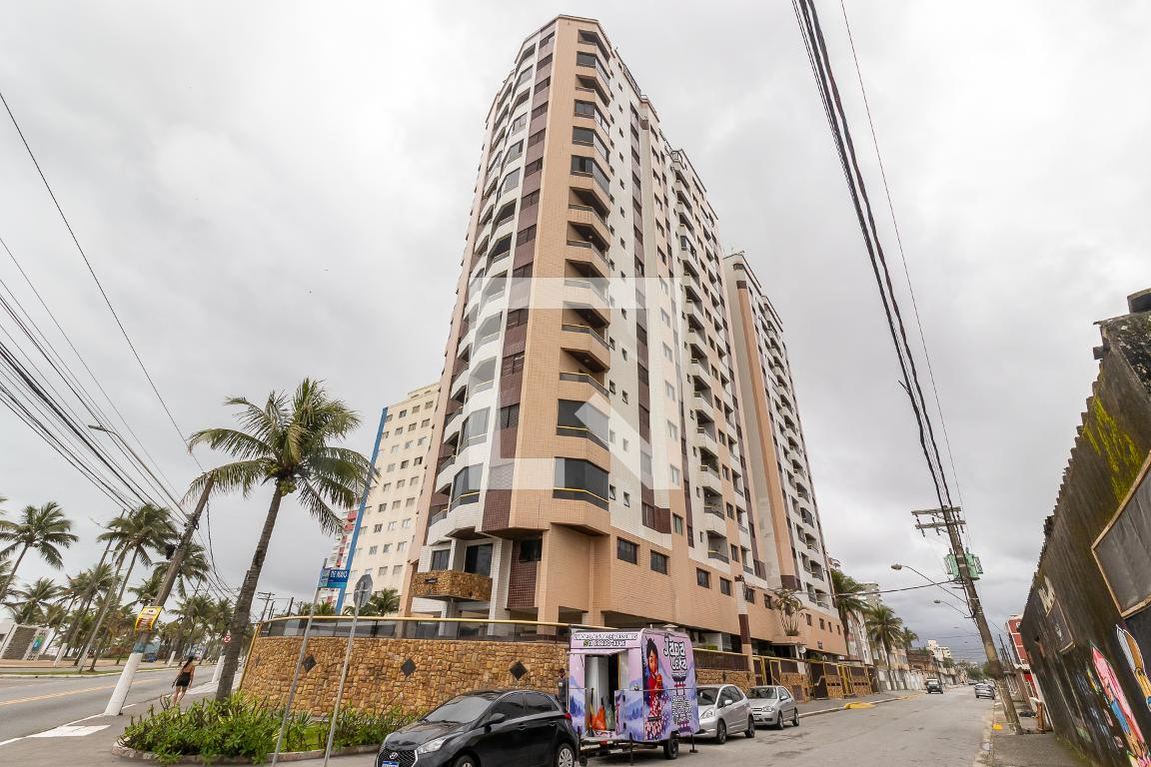 Fachada Condomínio JOÃO ORISAKA