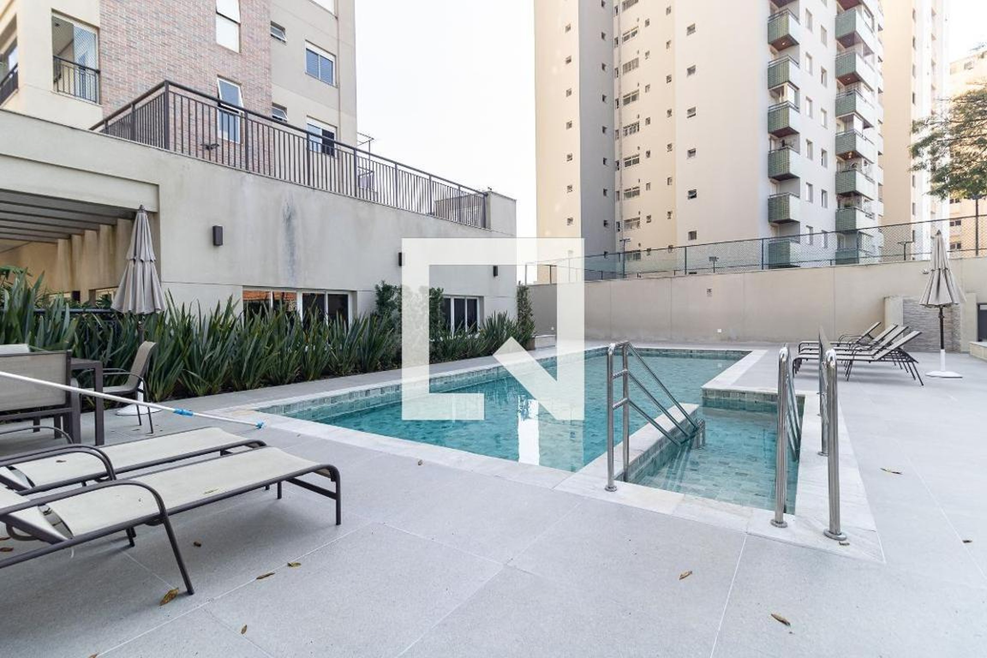 Piscina - Edifício Colina
