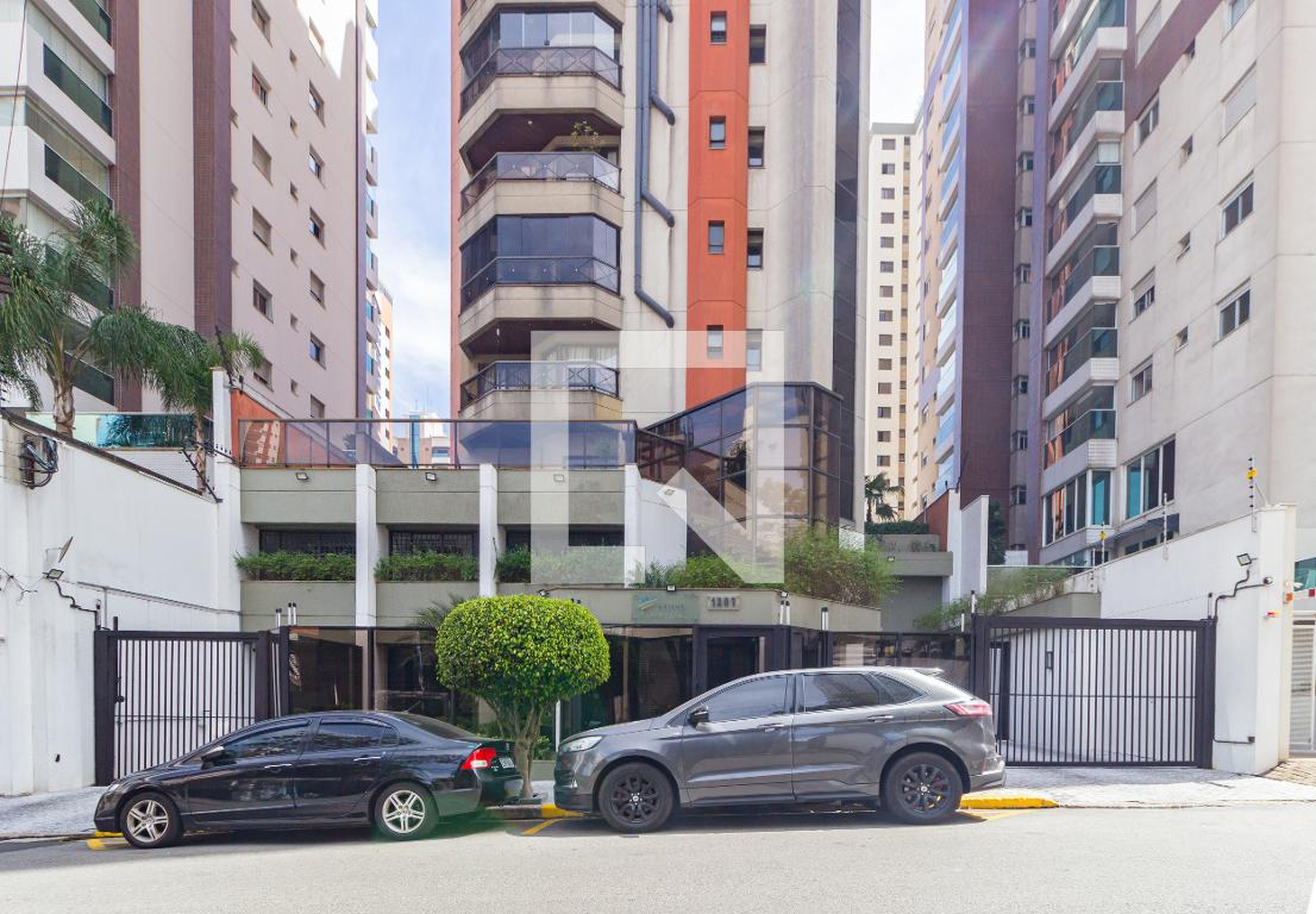 Fachada Condomínio Maison Euroville