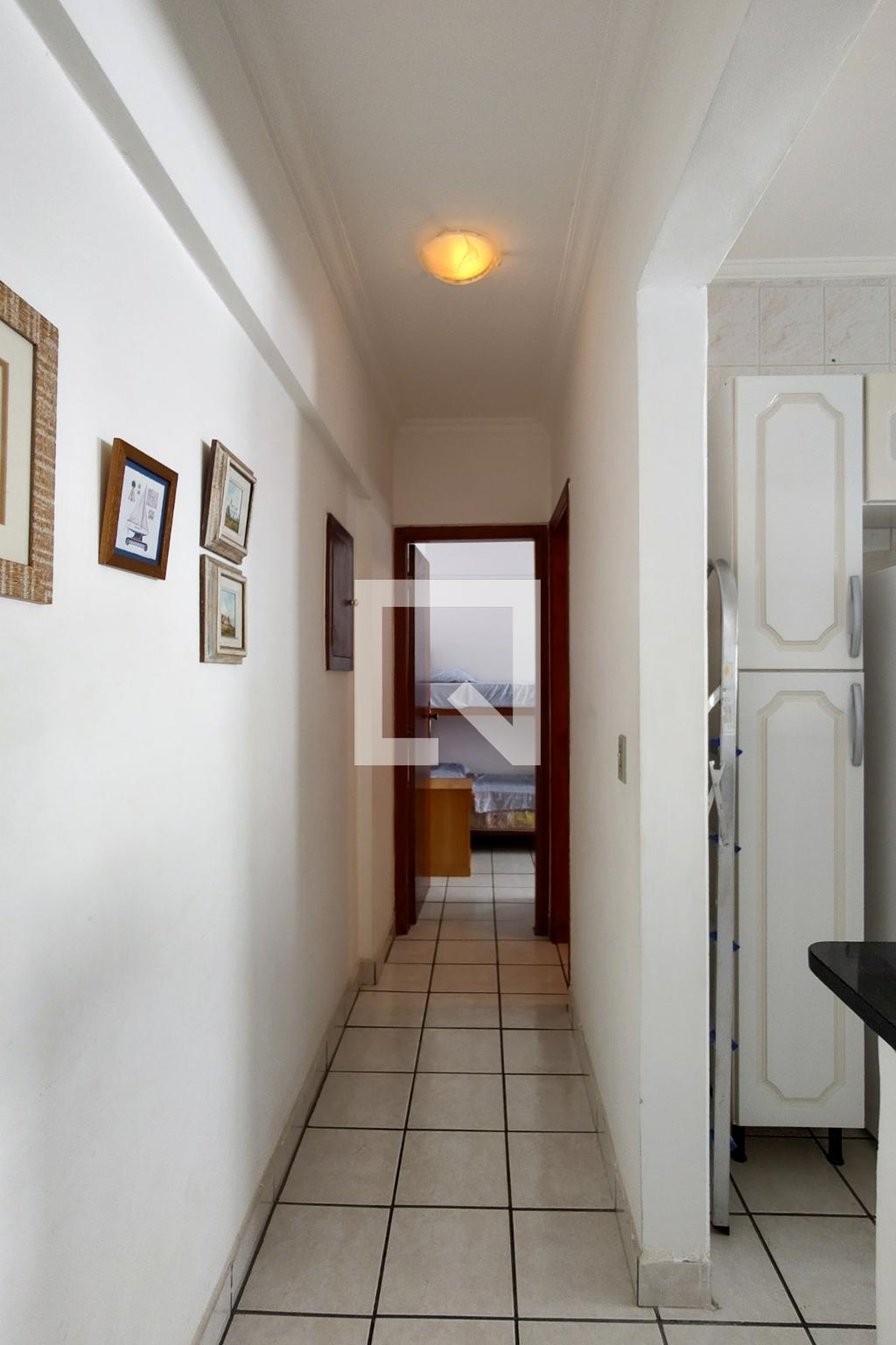 Hall - NAIR BATISTA MENDES