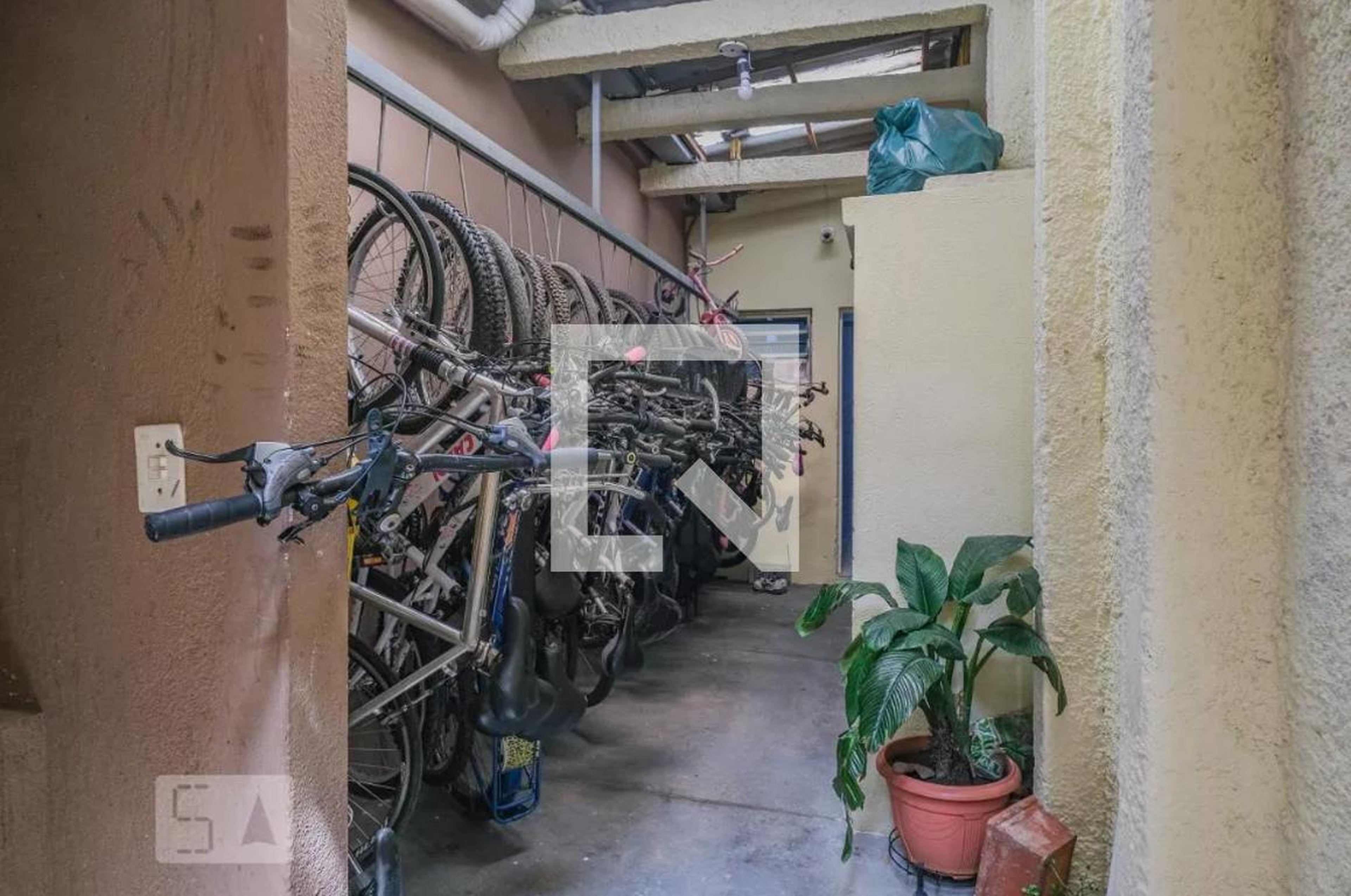 Bicicletário - Edifício Mirante
