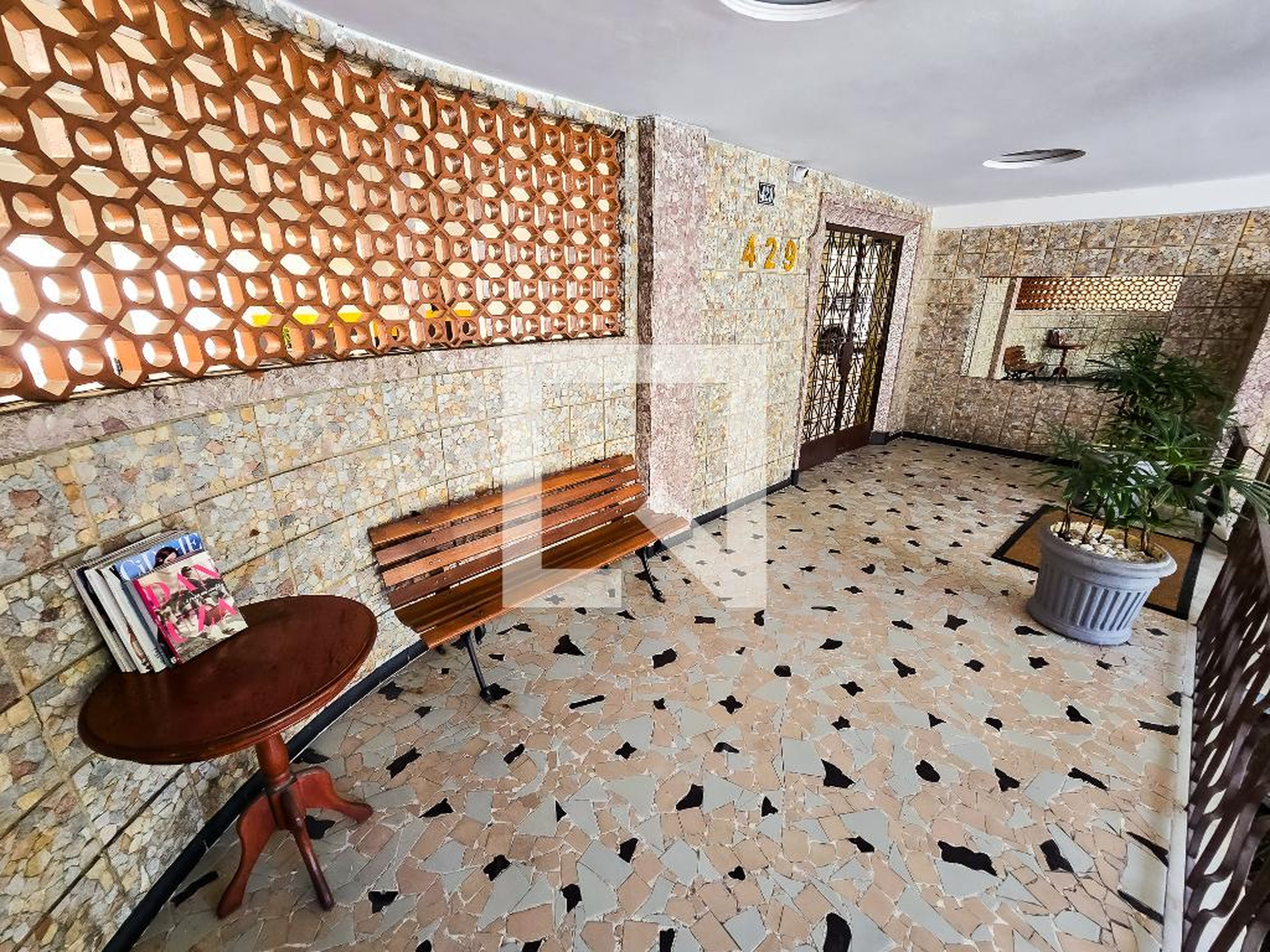 Hall de entrada - NOSSA SENHORA DAS GRAÇAS