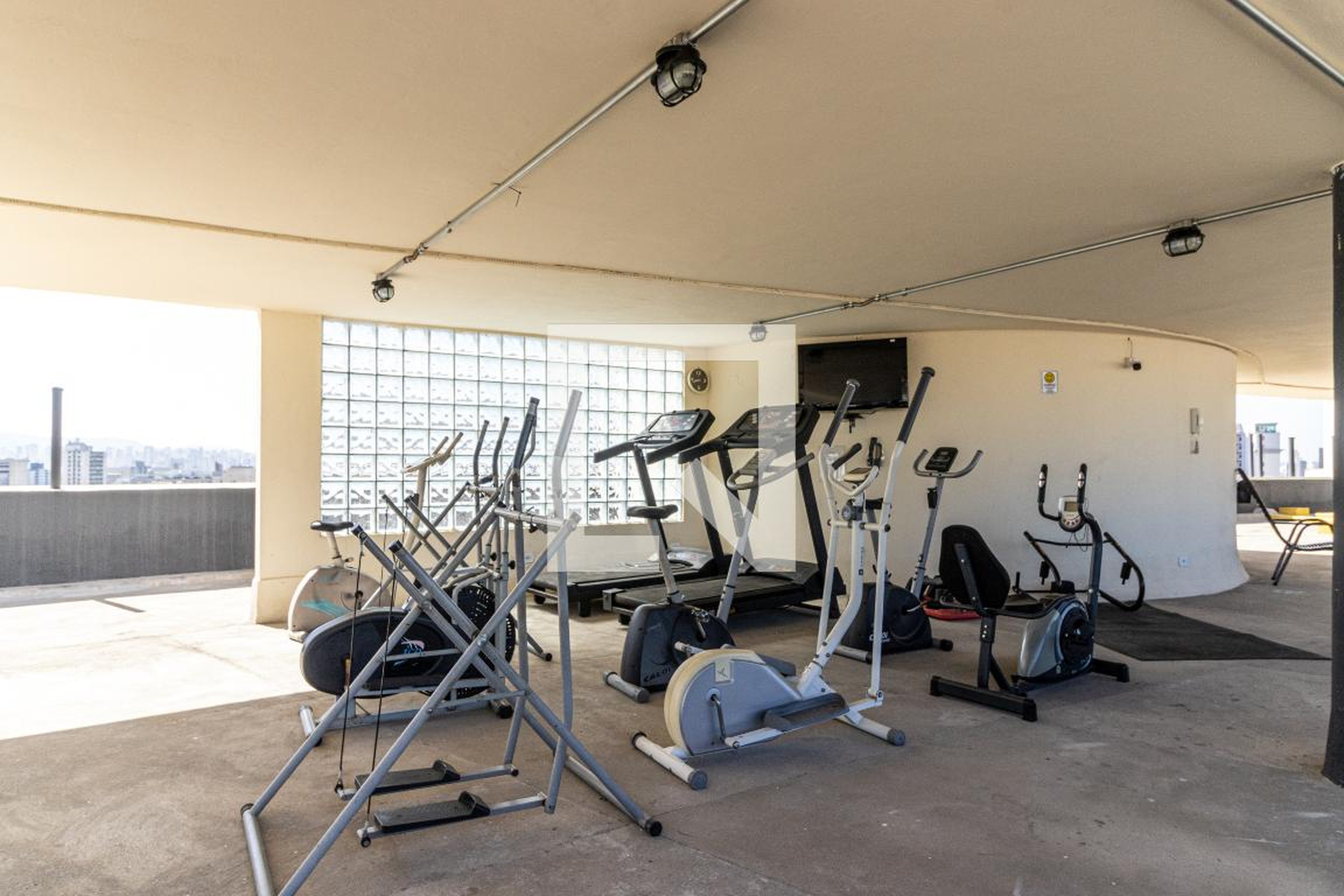 Academia - Edifício Racy