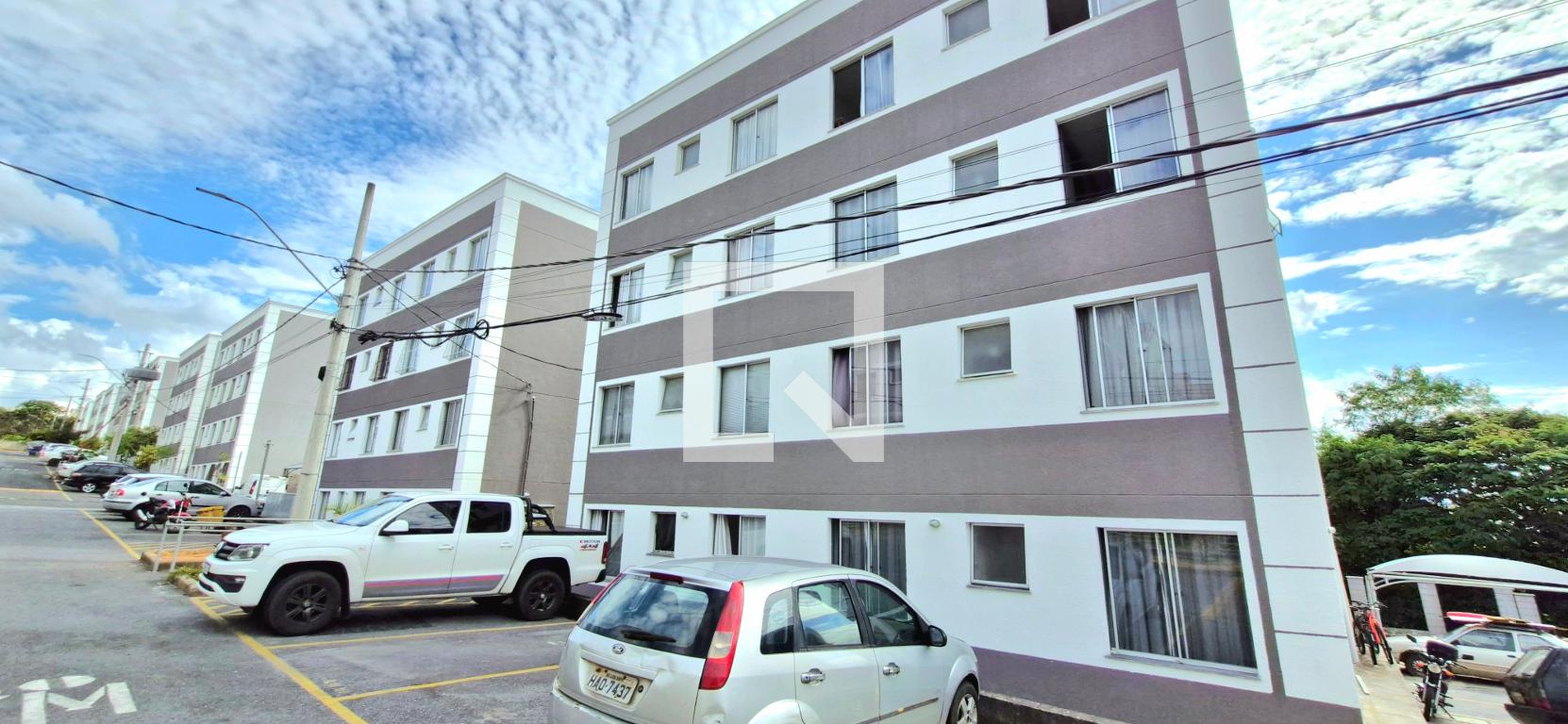 Fachada do Prédio Condomínio VILLE PARK