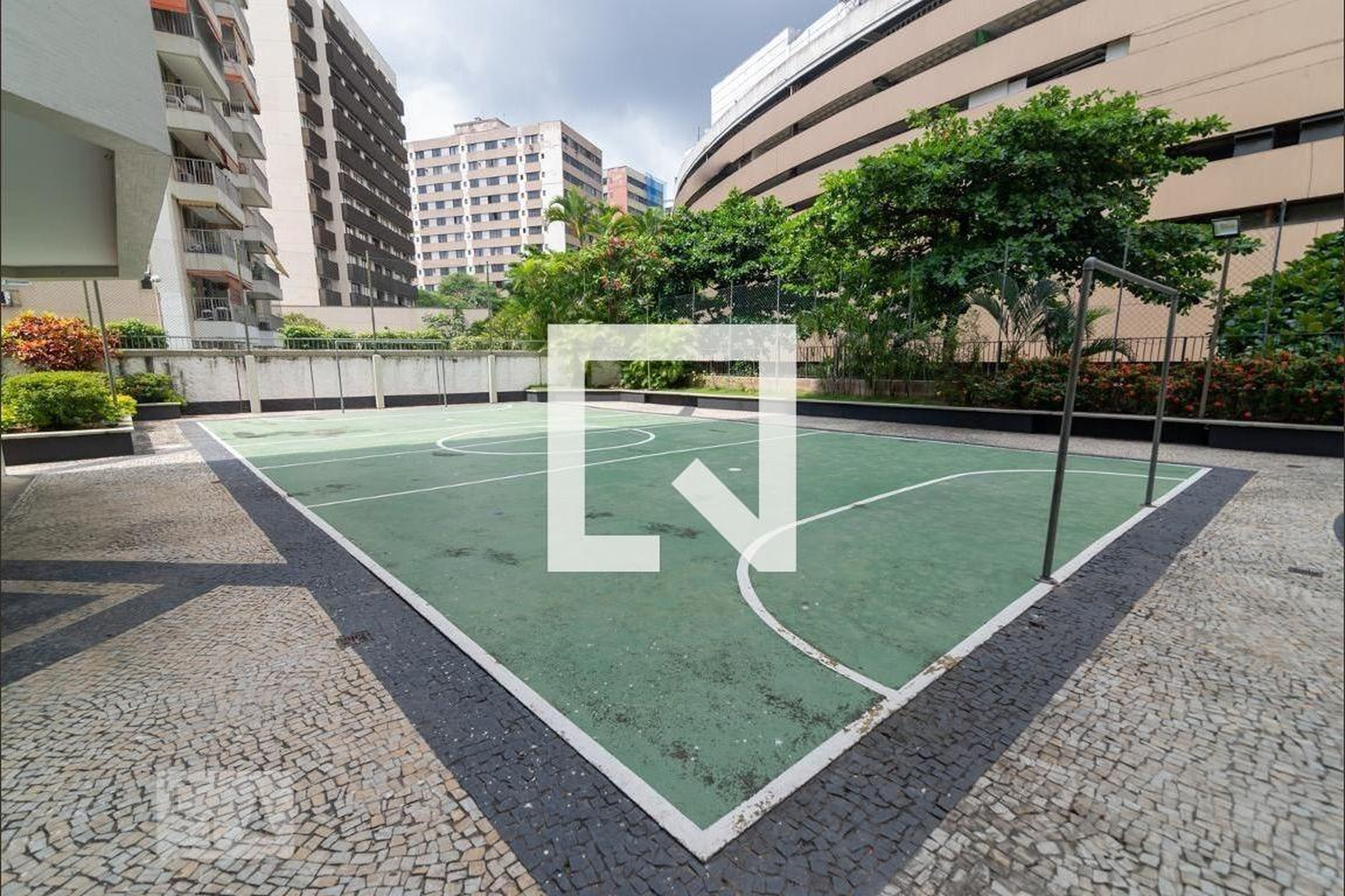 Quadra Esportiva - Edifício de Laurentiis