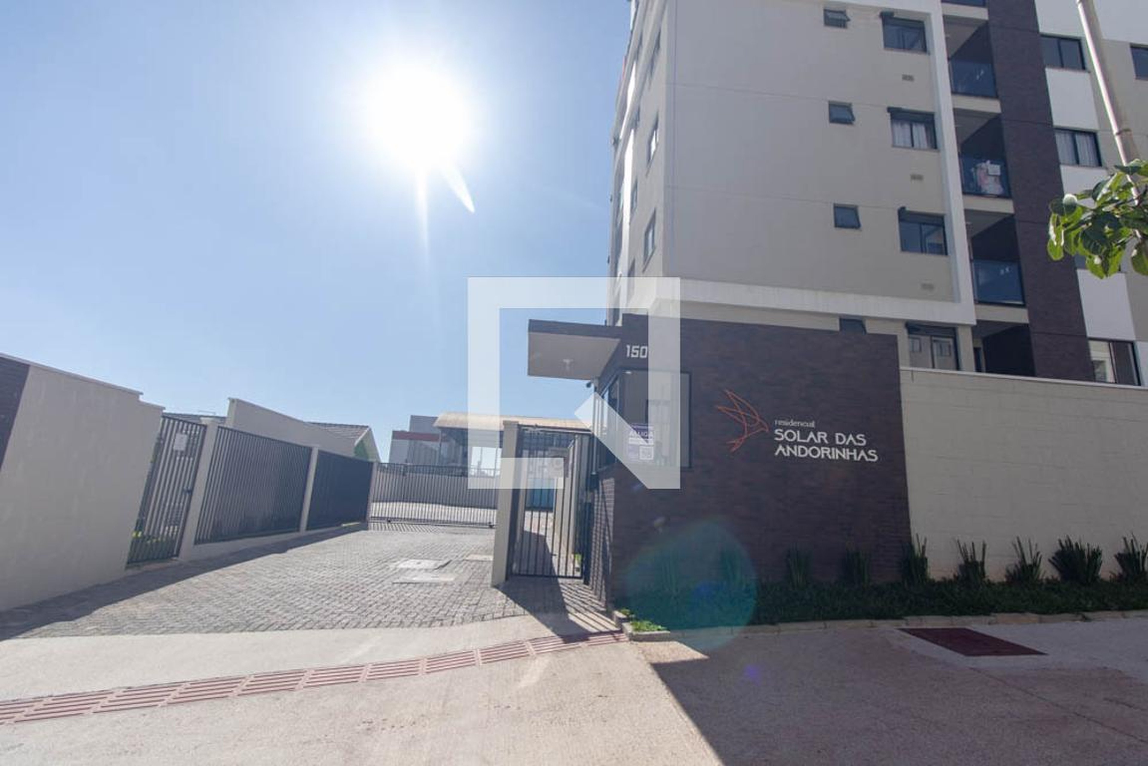 Fachada do Condomínio Condomínio Solar das Andorinhas